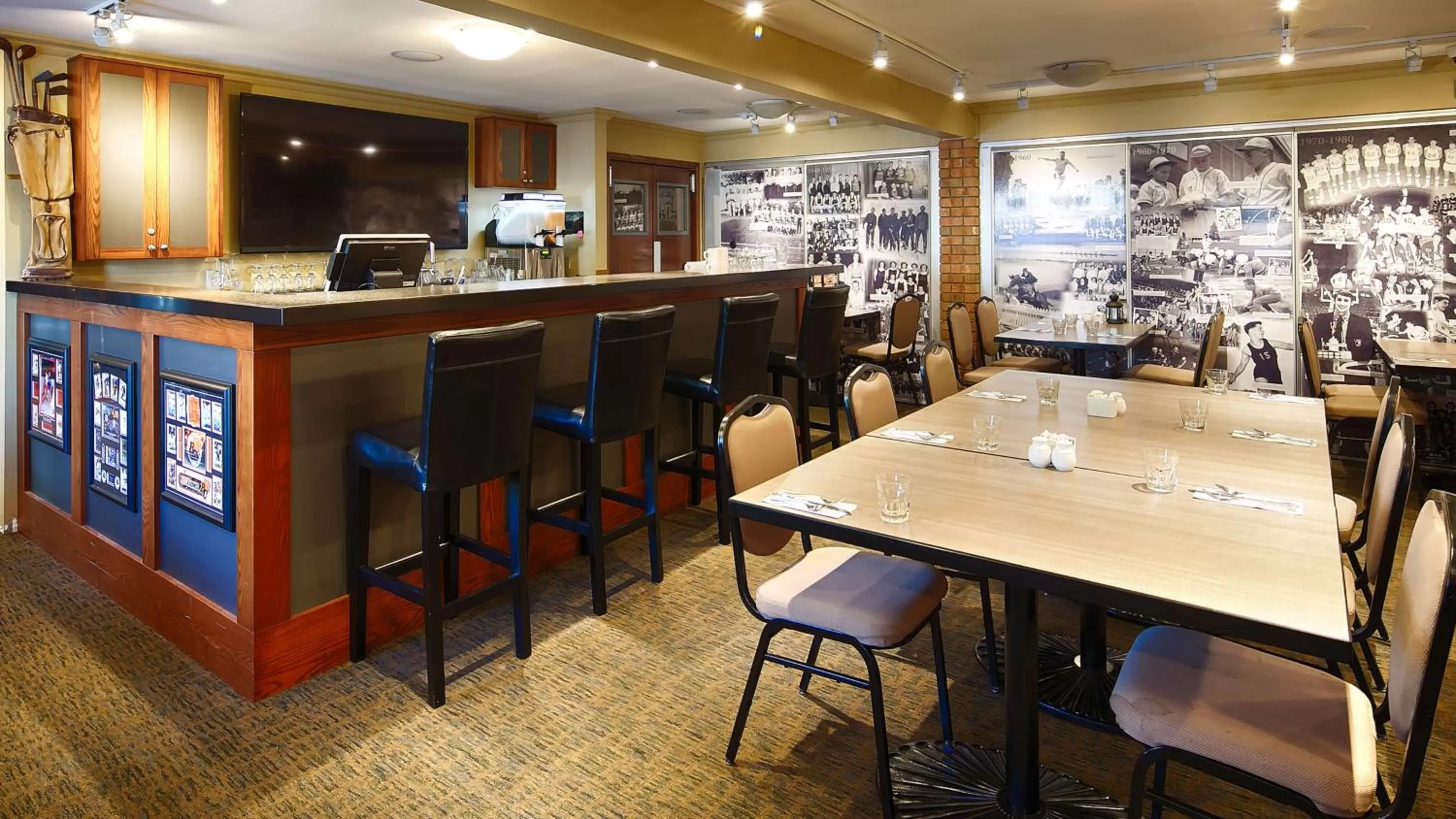 Restaurant/places to eat in Best Western Plus Regency Inn and Conference Centre