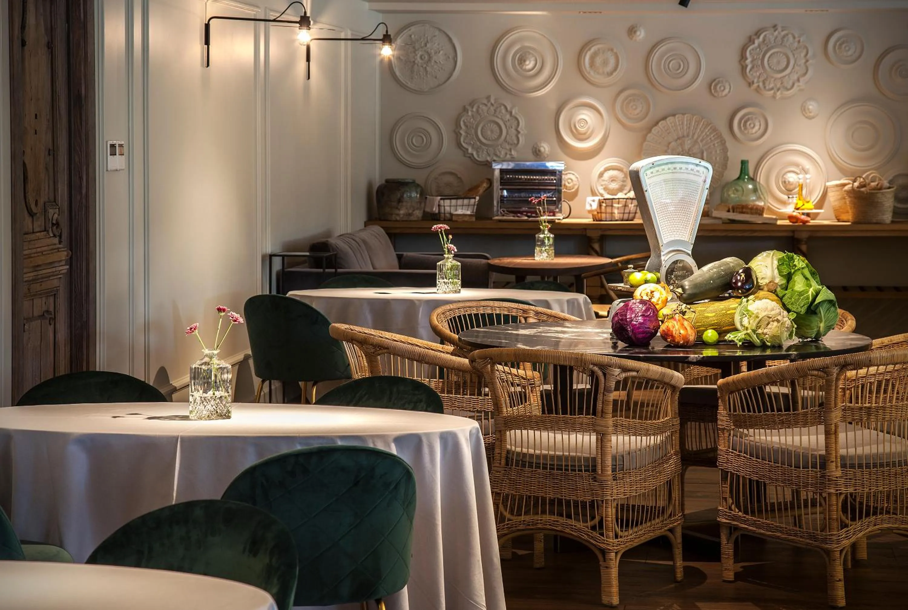 Restaurant/places to eat in Blanco Hotel Spa