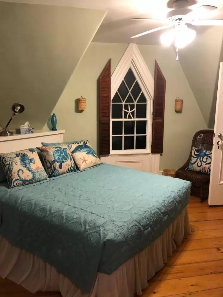 Bedroom, Bed in Fisherman's Daughter B&B