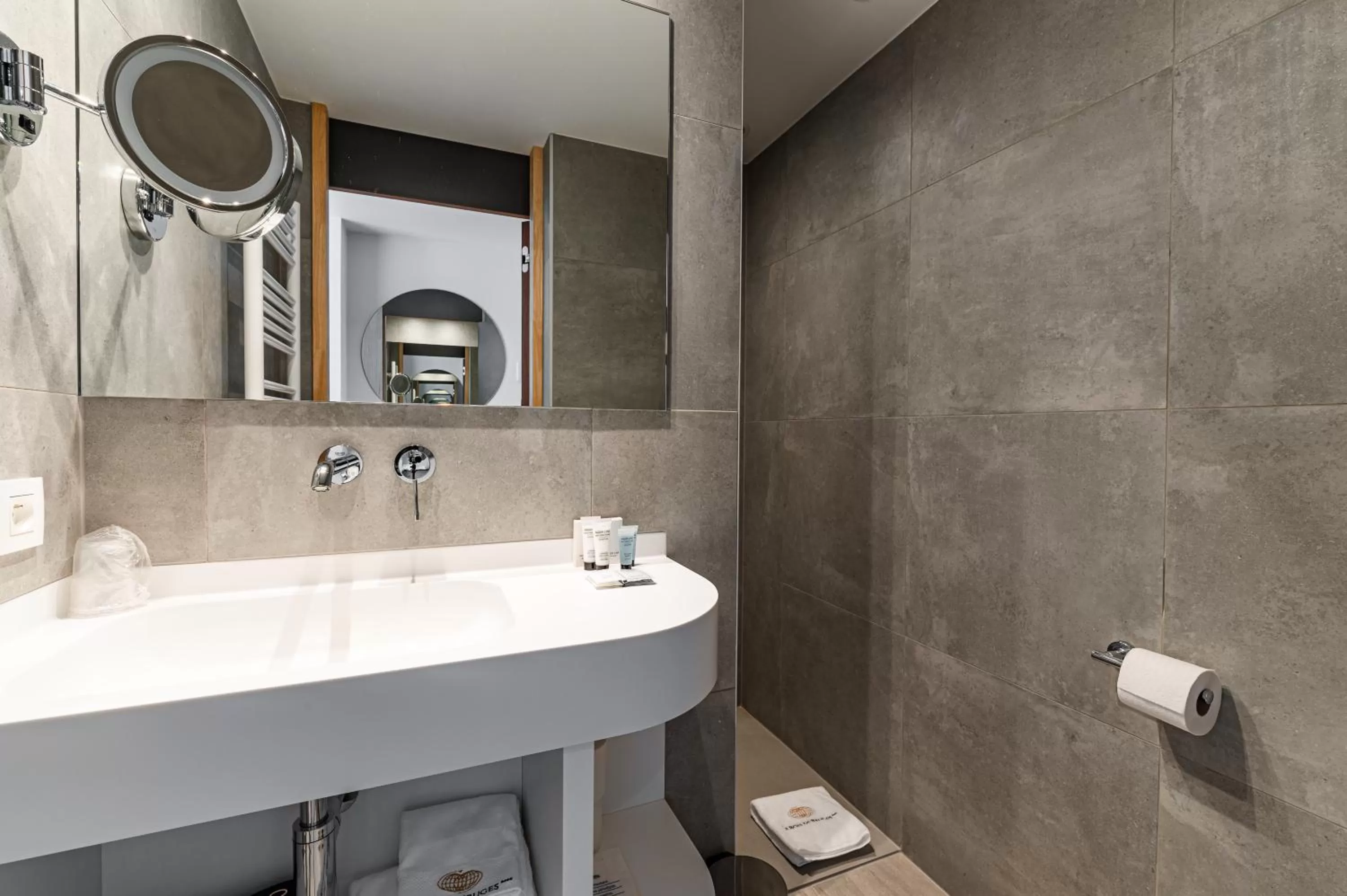 Bathroom in Hotel Le Bois De Bruges