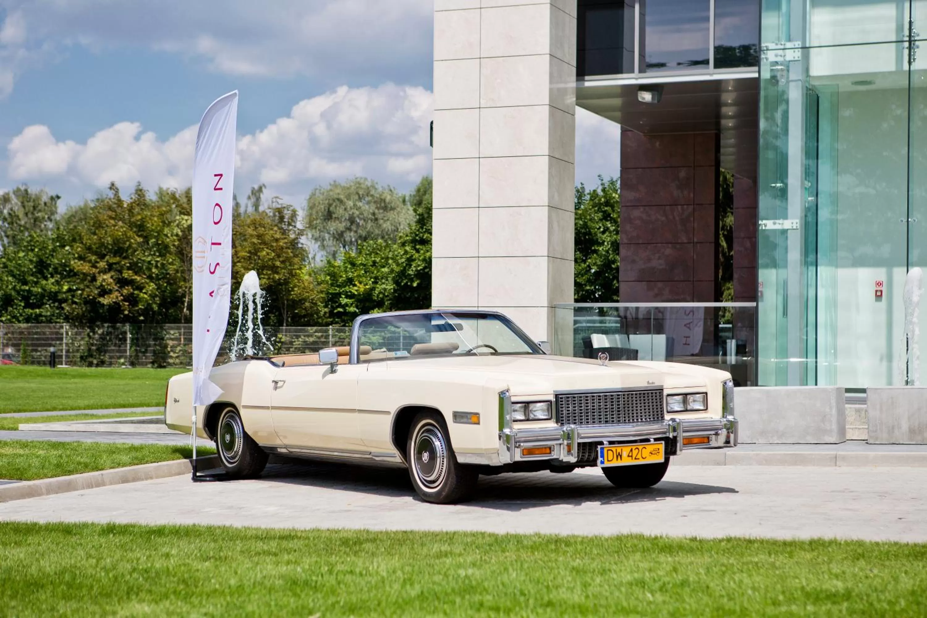 Facade/entrance in Haston City Hotel