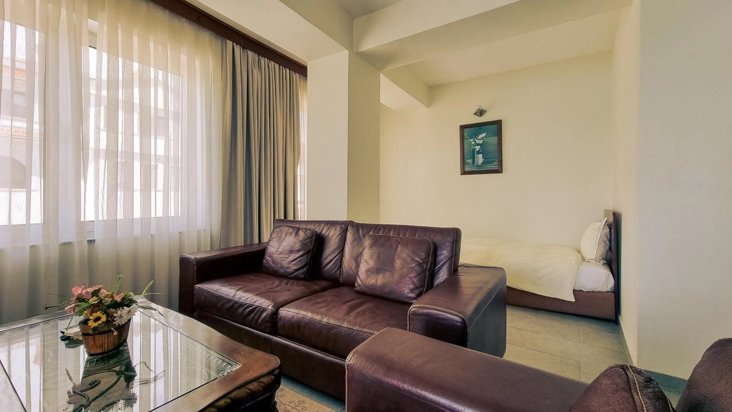 Living room in Royal View Hotel and SPA