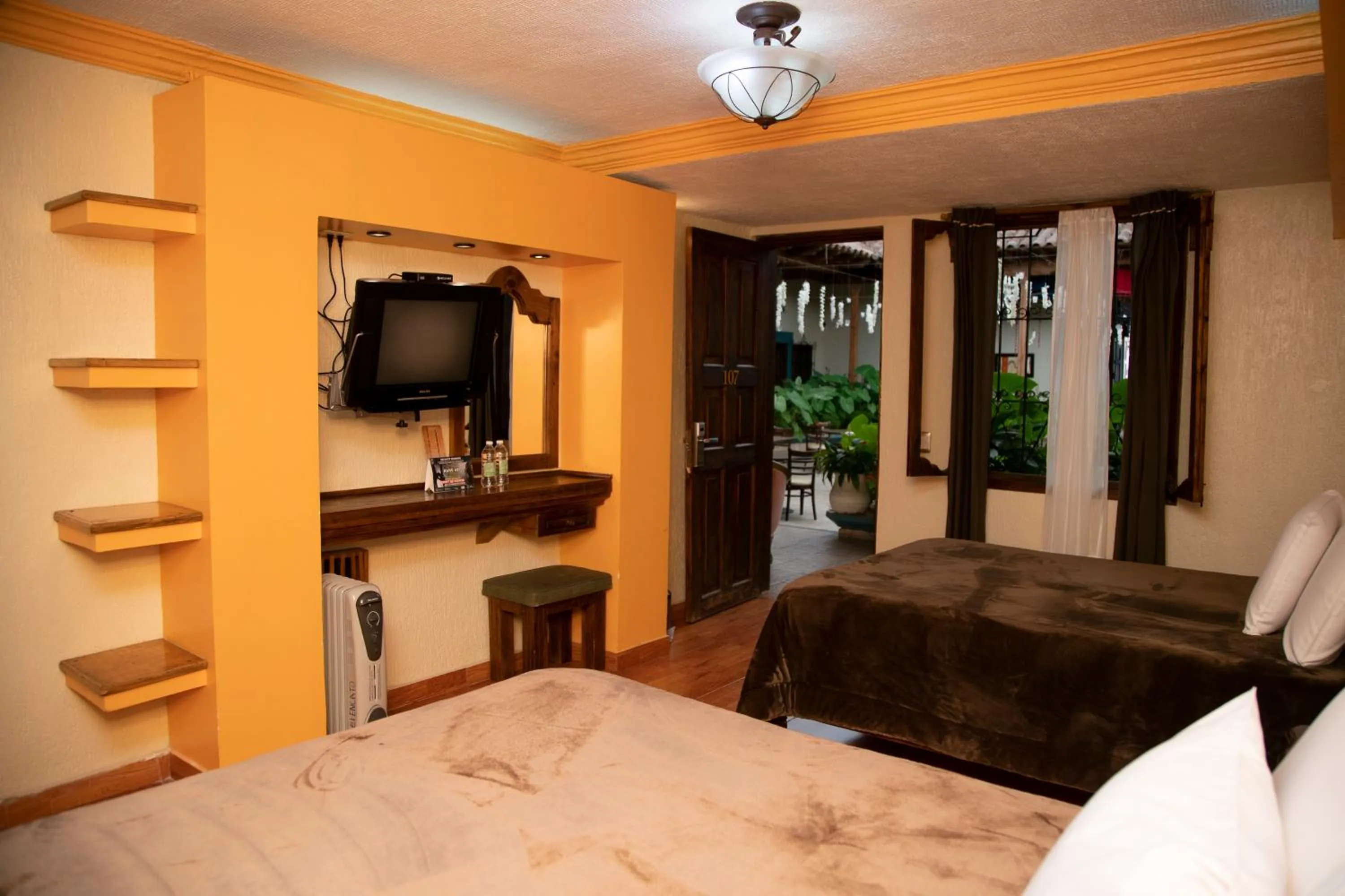 Photo of the whole room, Bed in Gran Hotel El Encanto