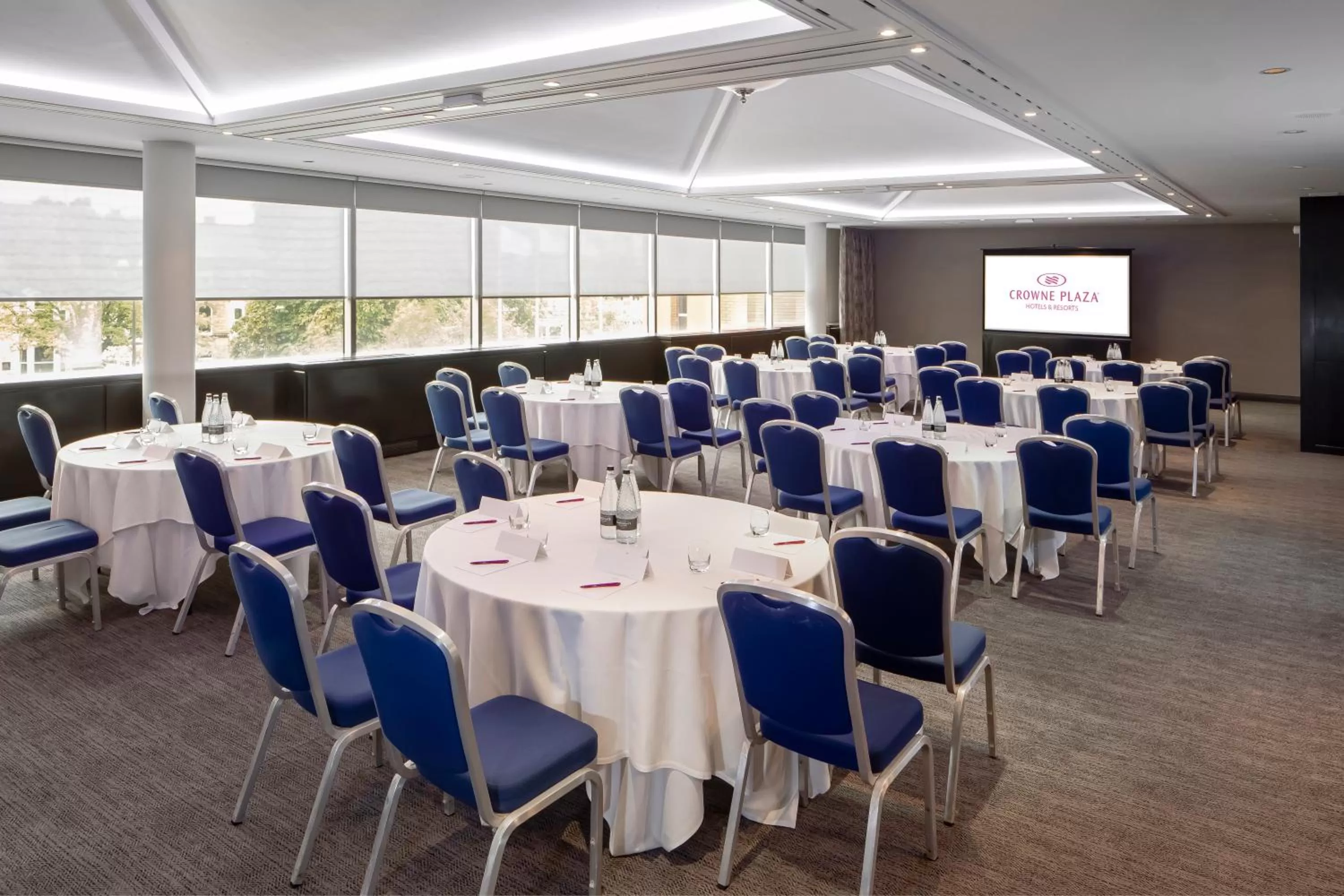 Meeting/conference room in Crowne Plaza Harrogate by IHG