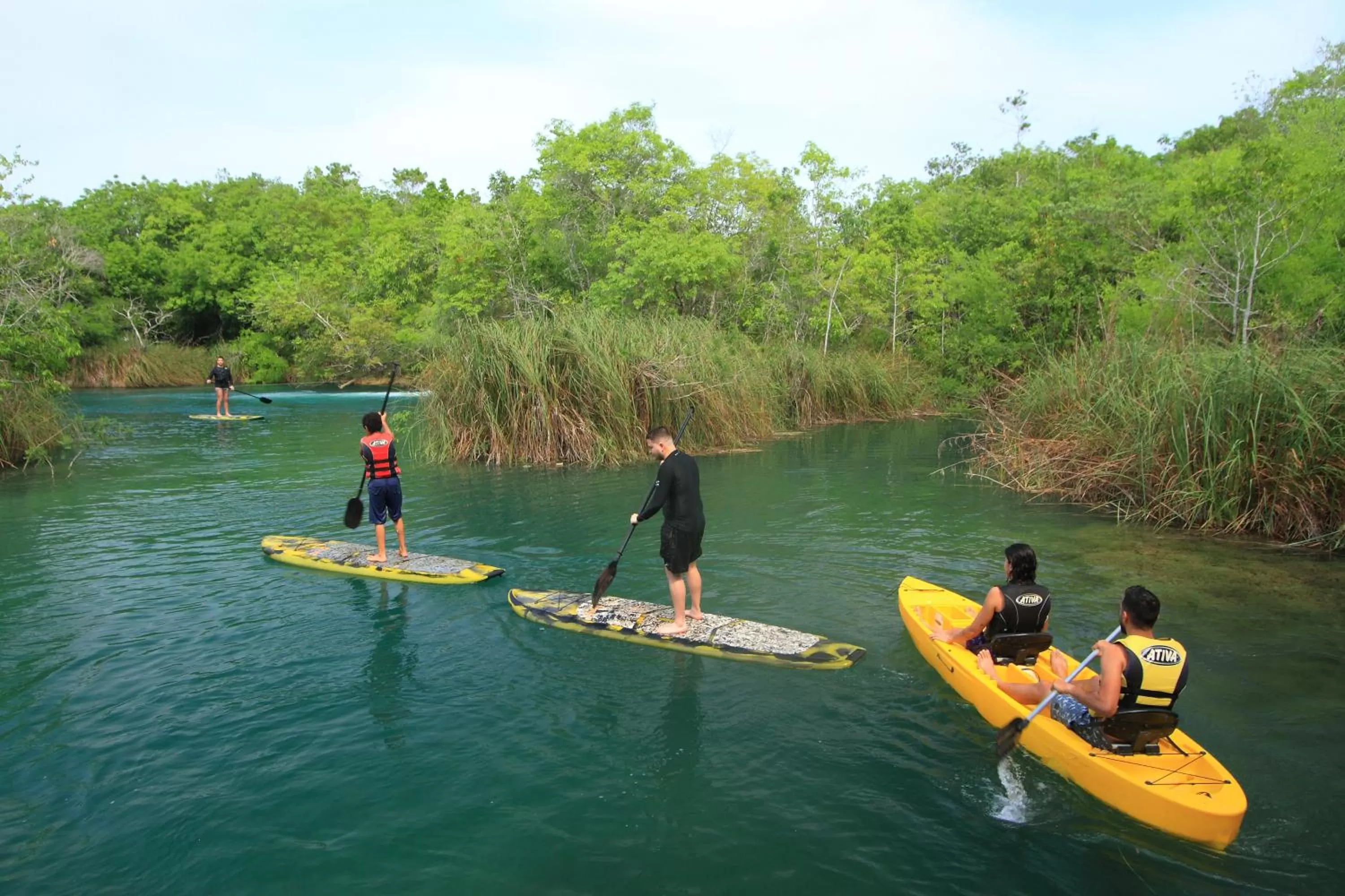Activities, Canoeing in Hotel Cabanas
