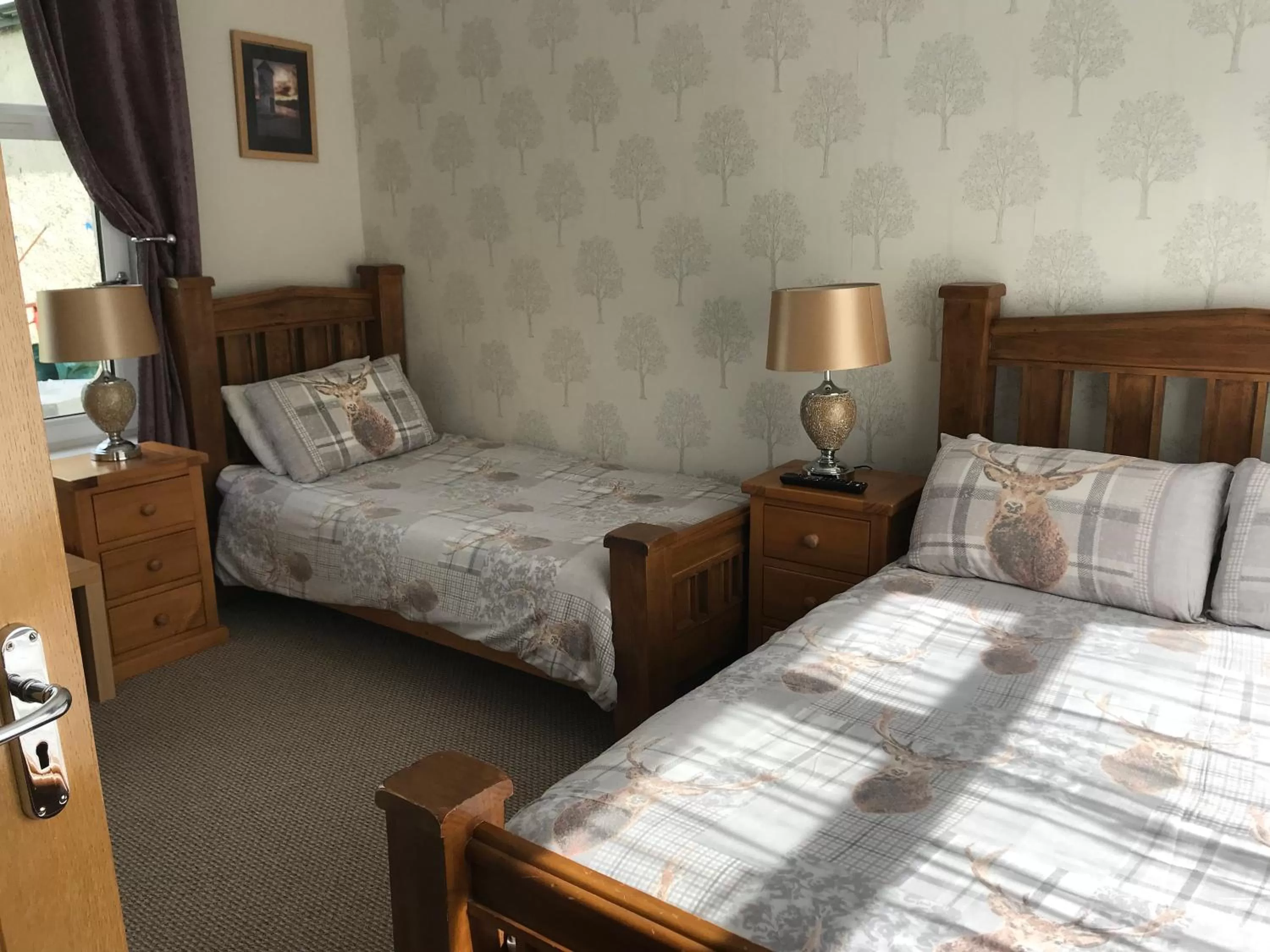 Triple Room in Campfield House