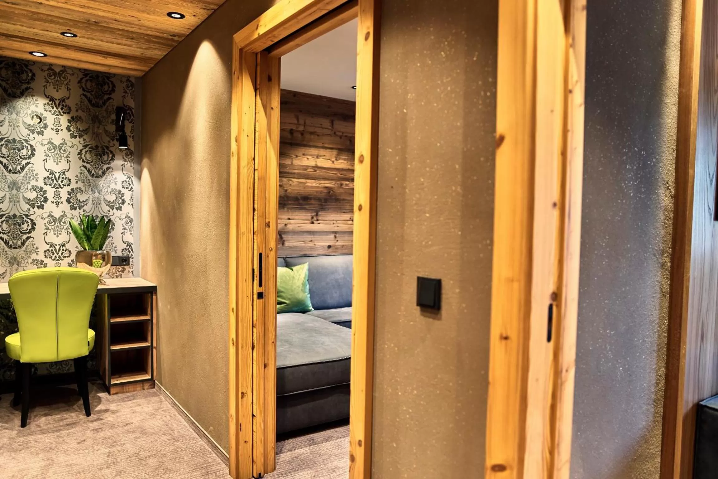 Photo of the whole room, Bed in Zedernhof Gesundheits- & Wellnesshotel