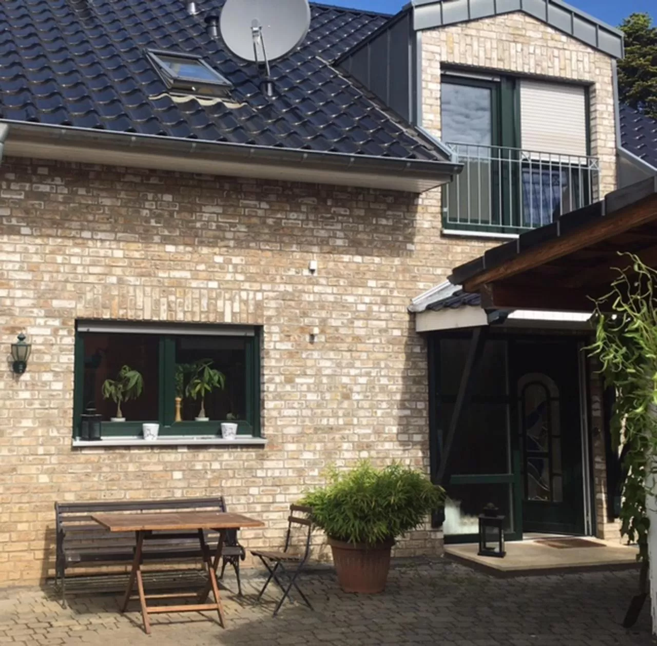 Patio in Schönste Lage am Rhein in unmittelbarer Stadtnähe, B & B