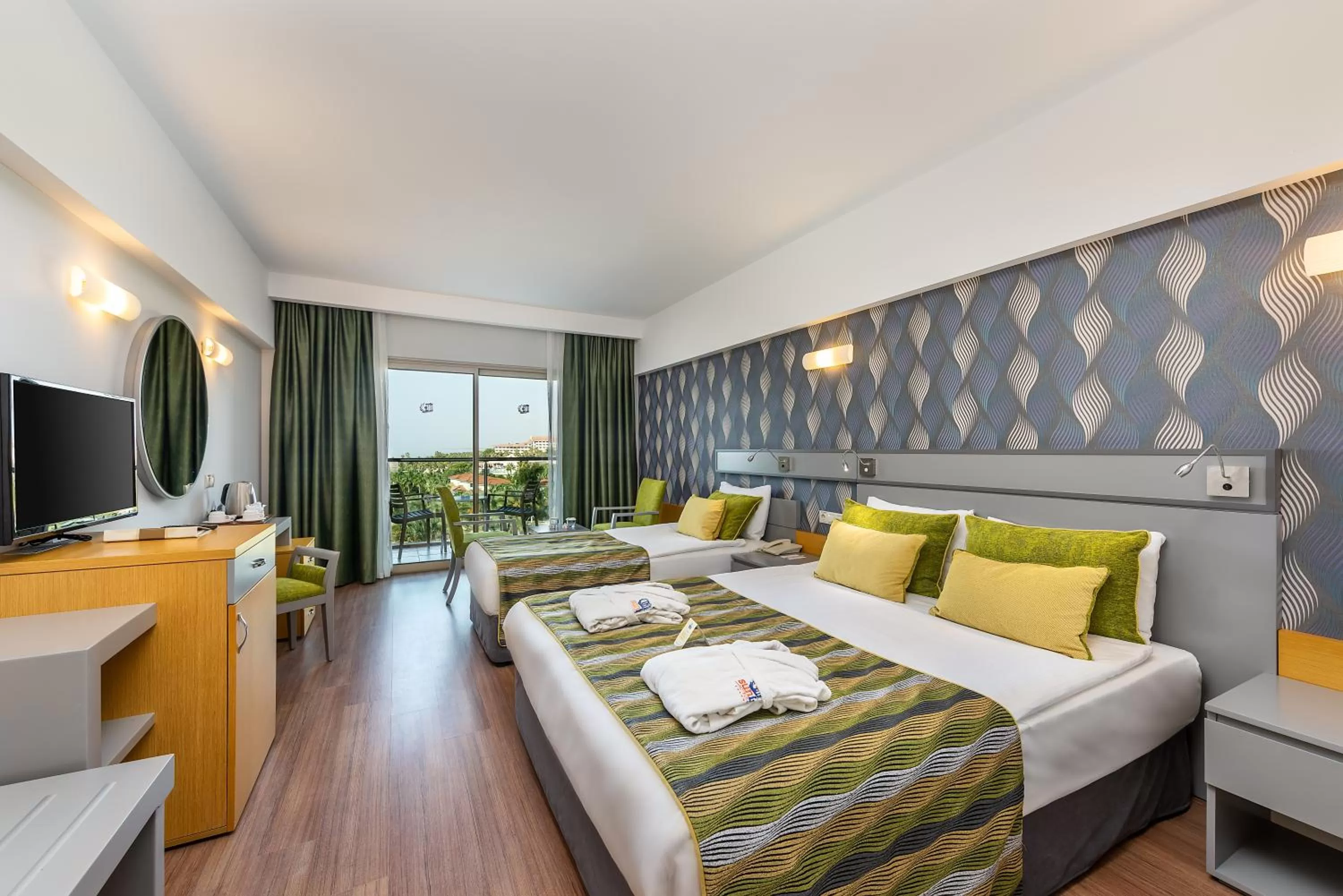 Photo of the whole room, Bed in Sunis Kumköy Beach Resort Hotel & Spa