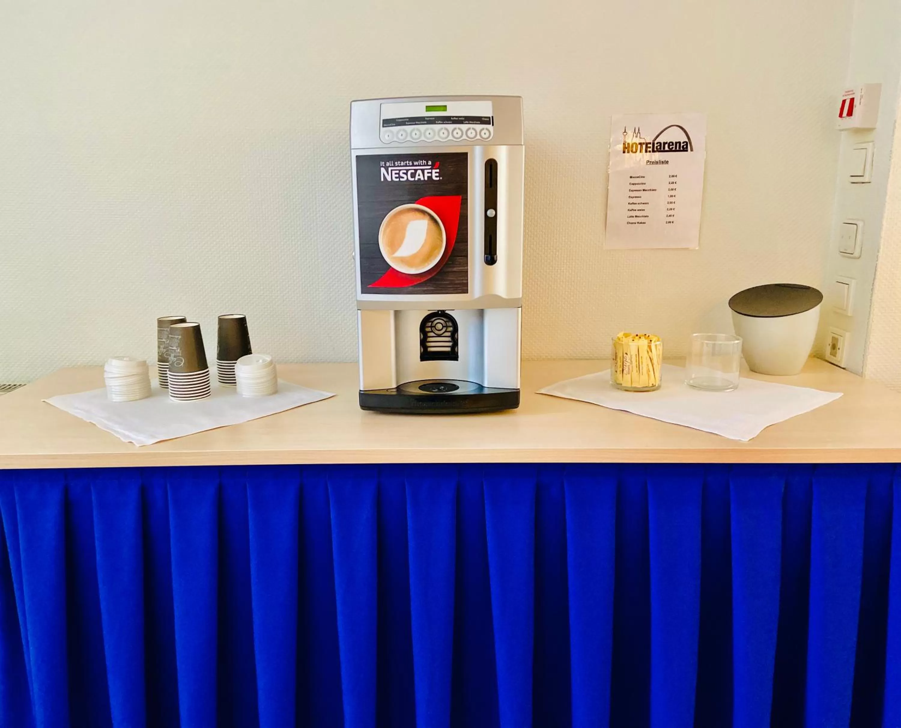 Coffee/tea facilities in Hotel Arena
