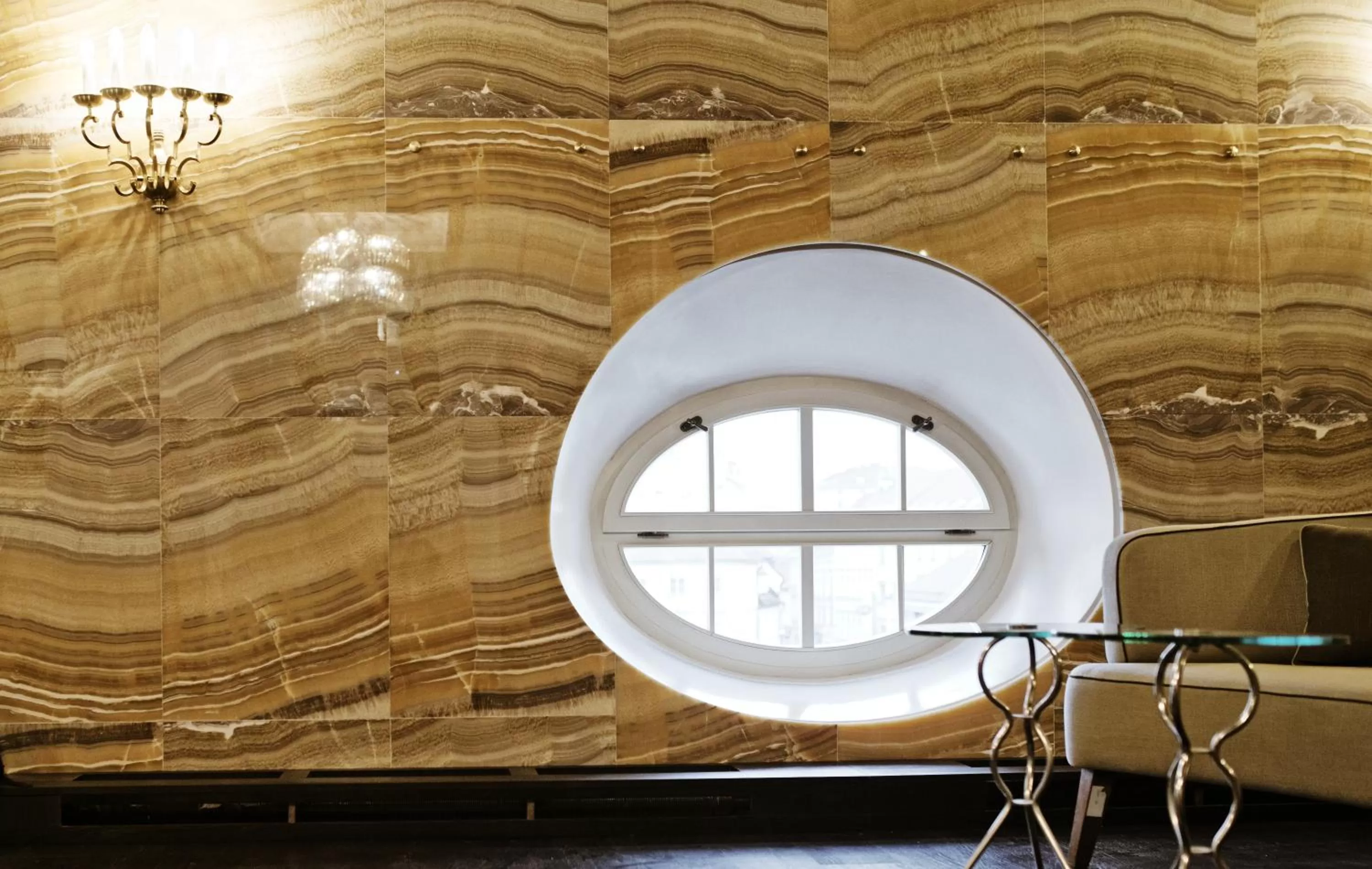 Decorative detail in Grandezza Hotel Luxury Palace