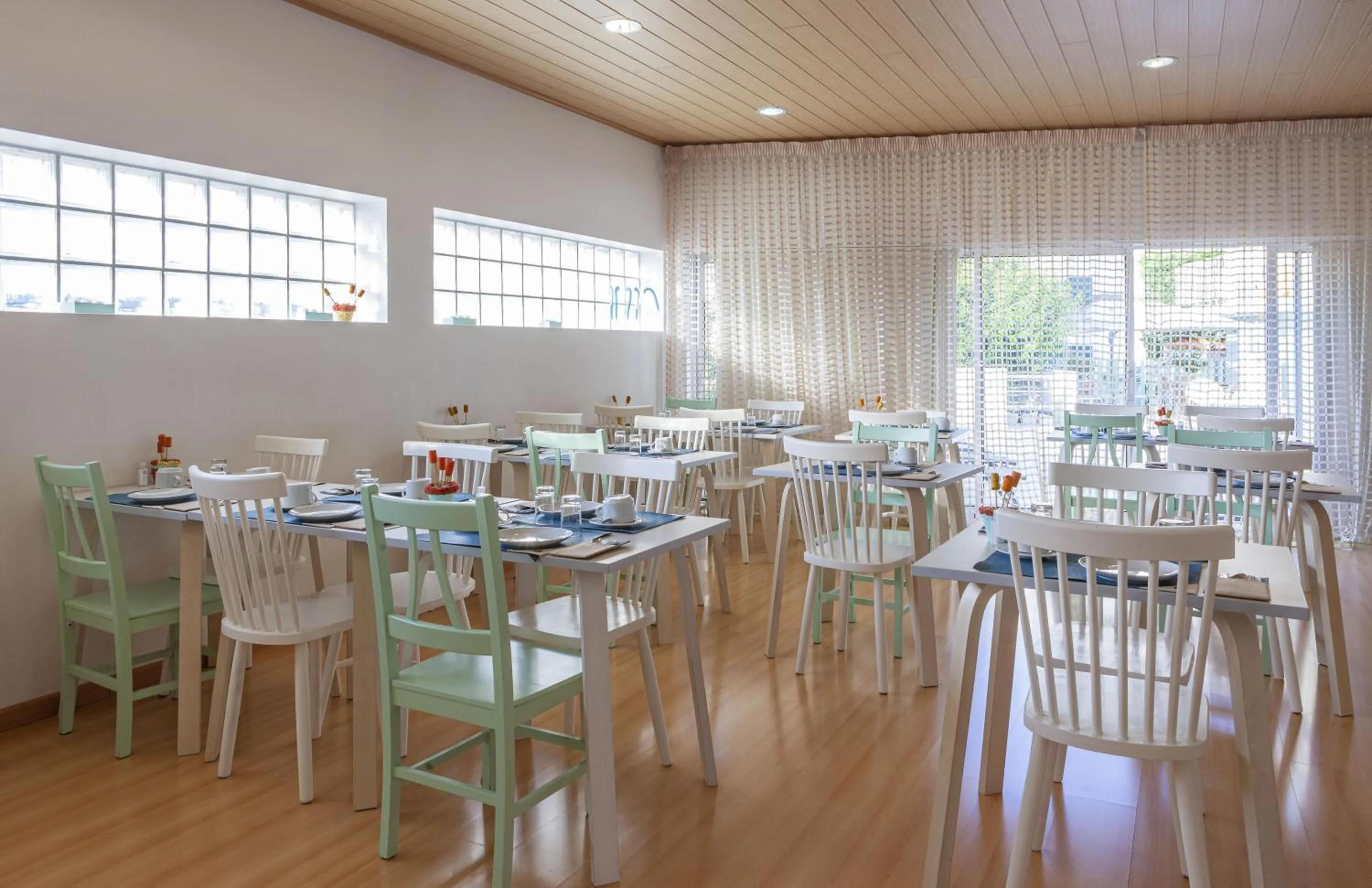 Breakfast in Boutique Hotel Casa do Outeiro - Arts & Crafts