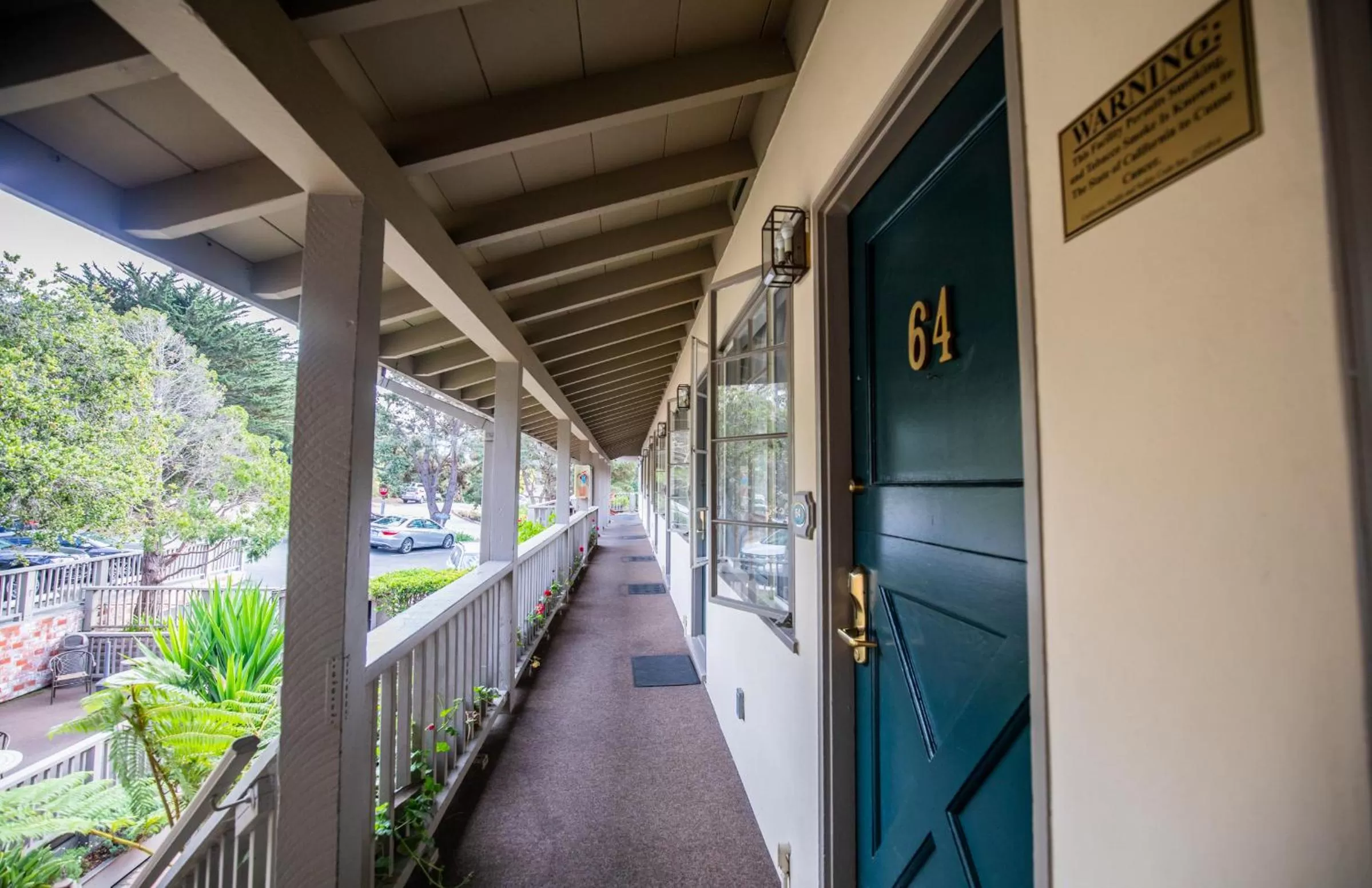 Property building in Comfort Inn Carmel By the Sea