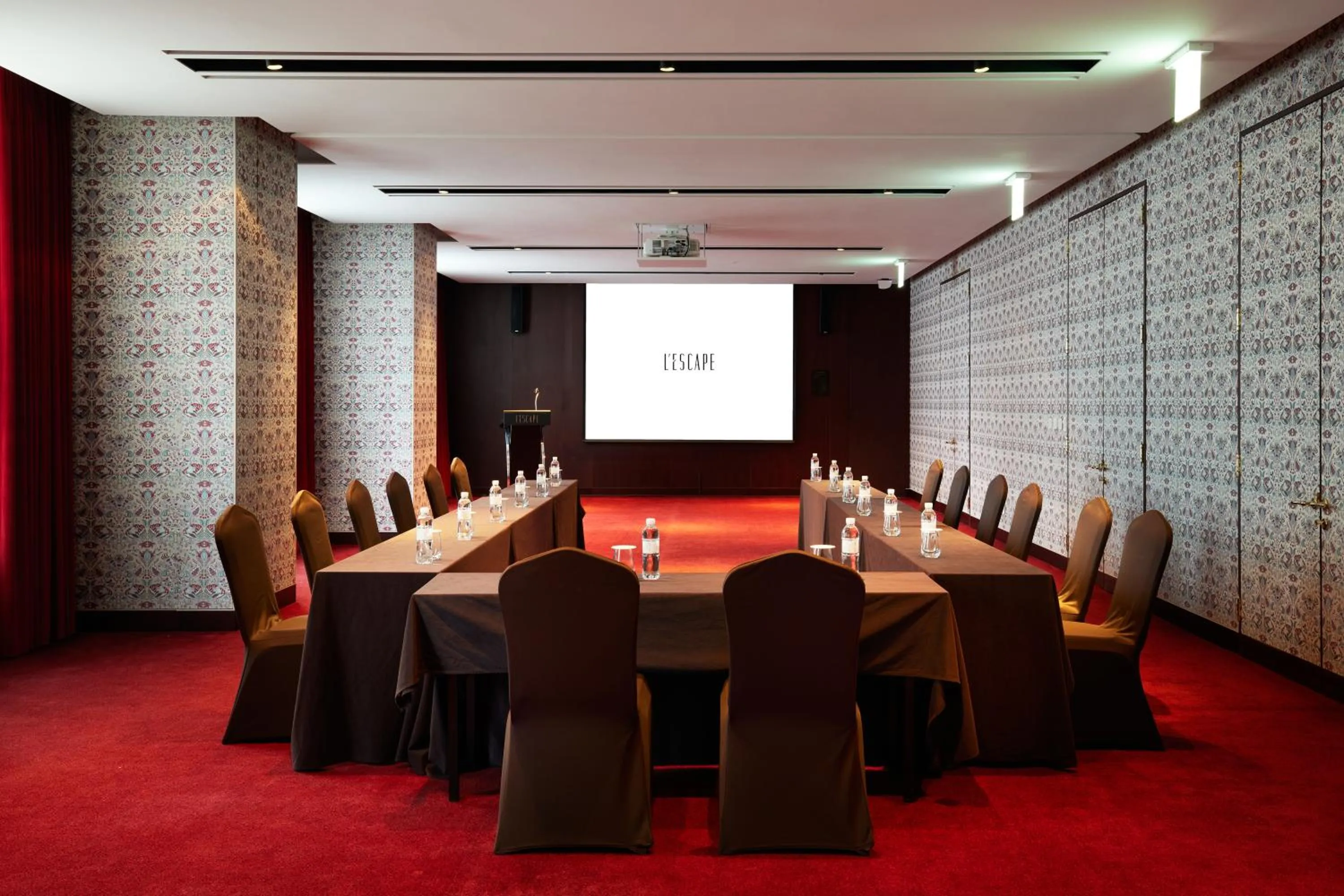 Meeting/conference room in L'Escape Hotel