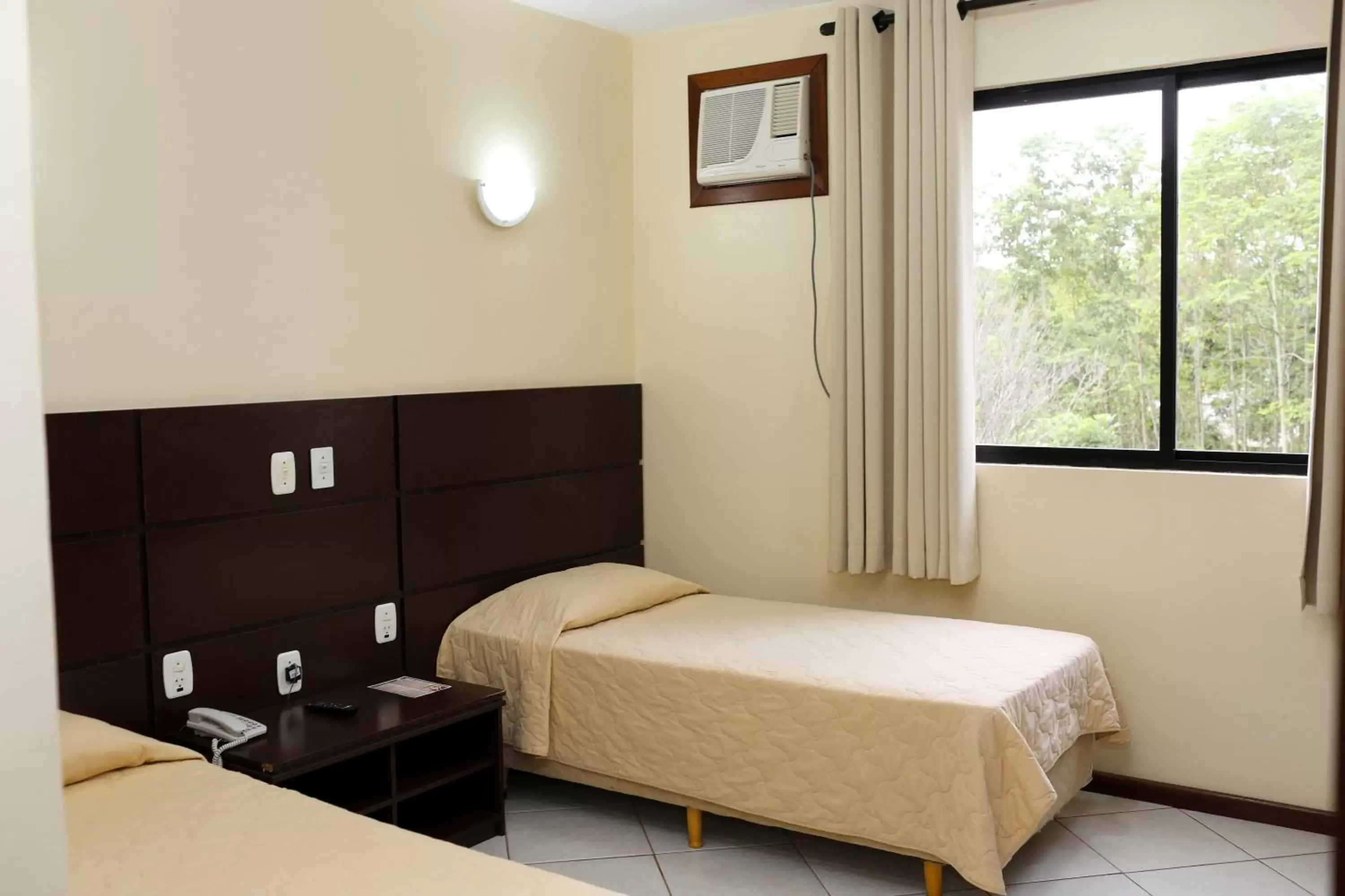 Twin Room - single occupancy in Elsenau Hotel Twin Room - single occupancy in Elsenau Hotel