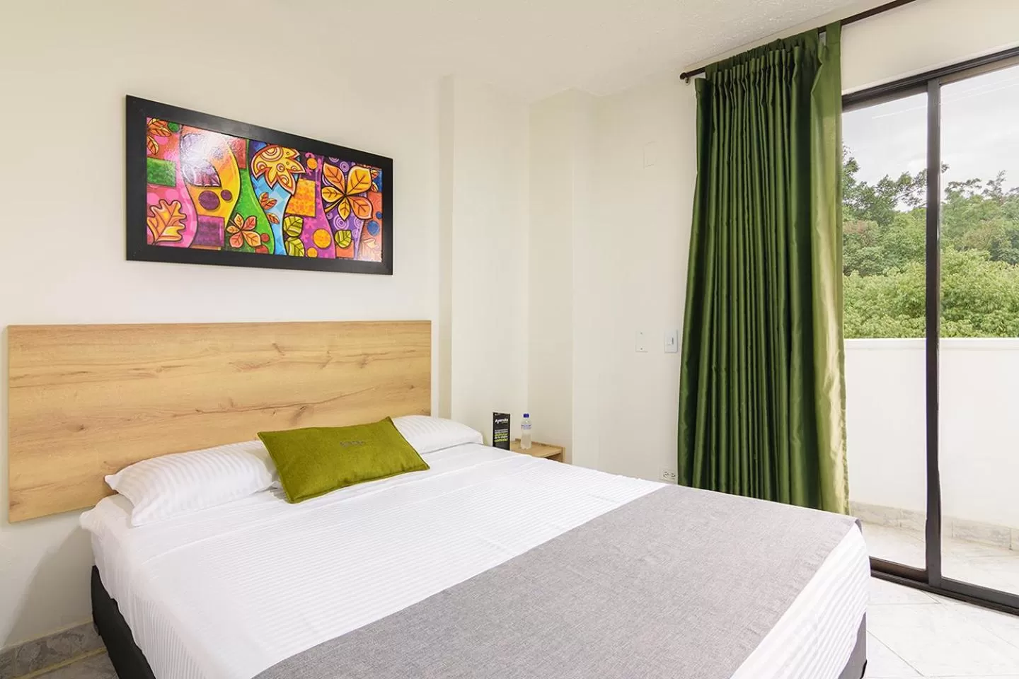 Bed in Hotel Balcones del Estadio