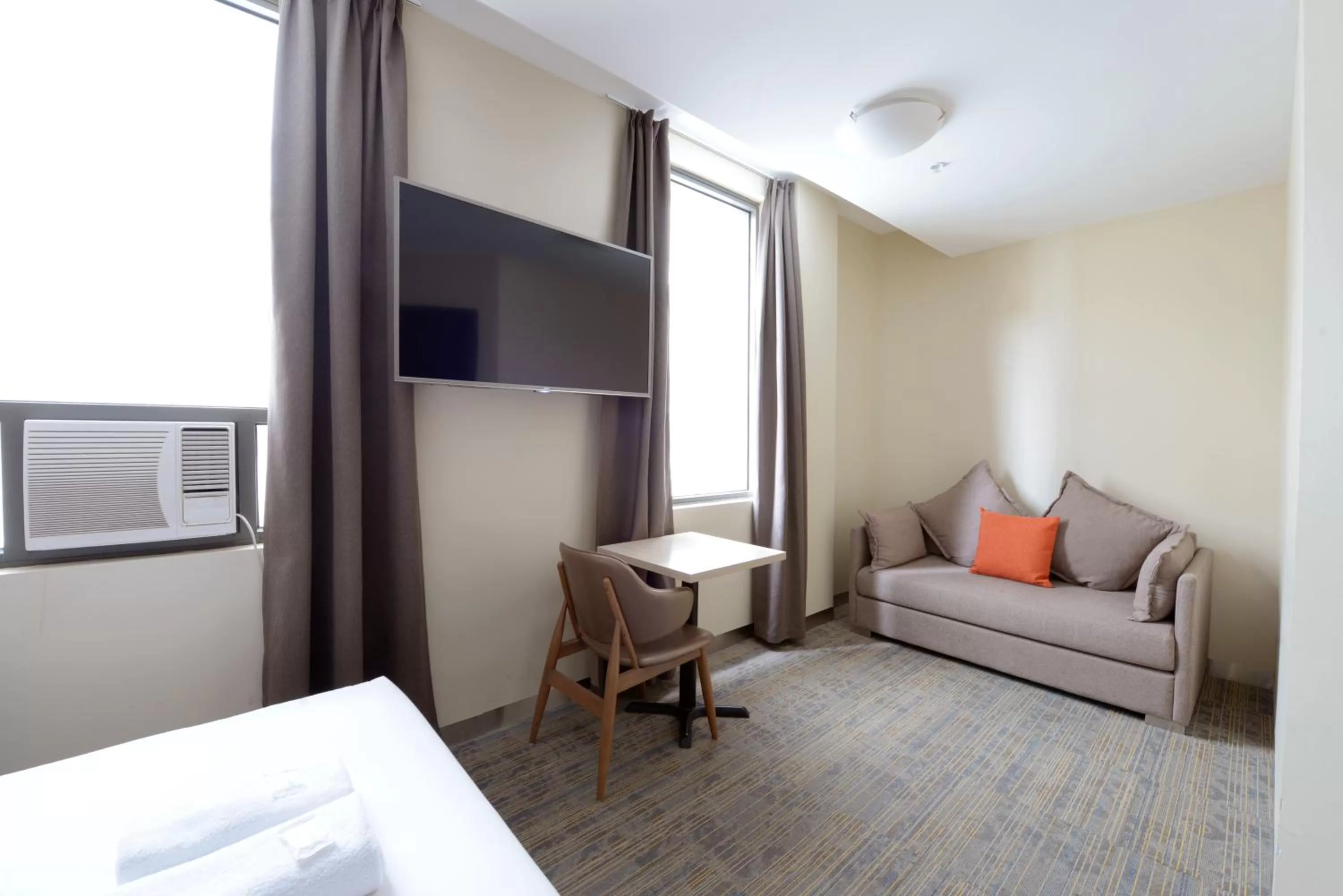 TV and multimedia, Bed in ibis Budget - Melbourne CBD