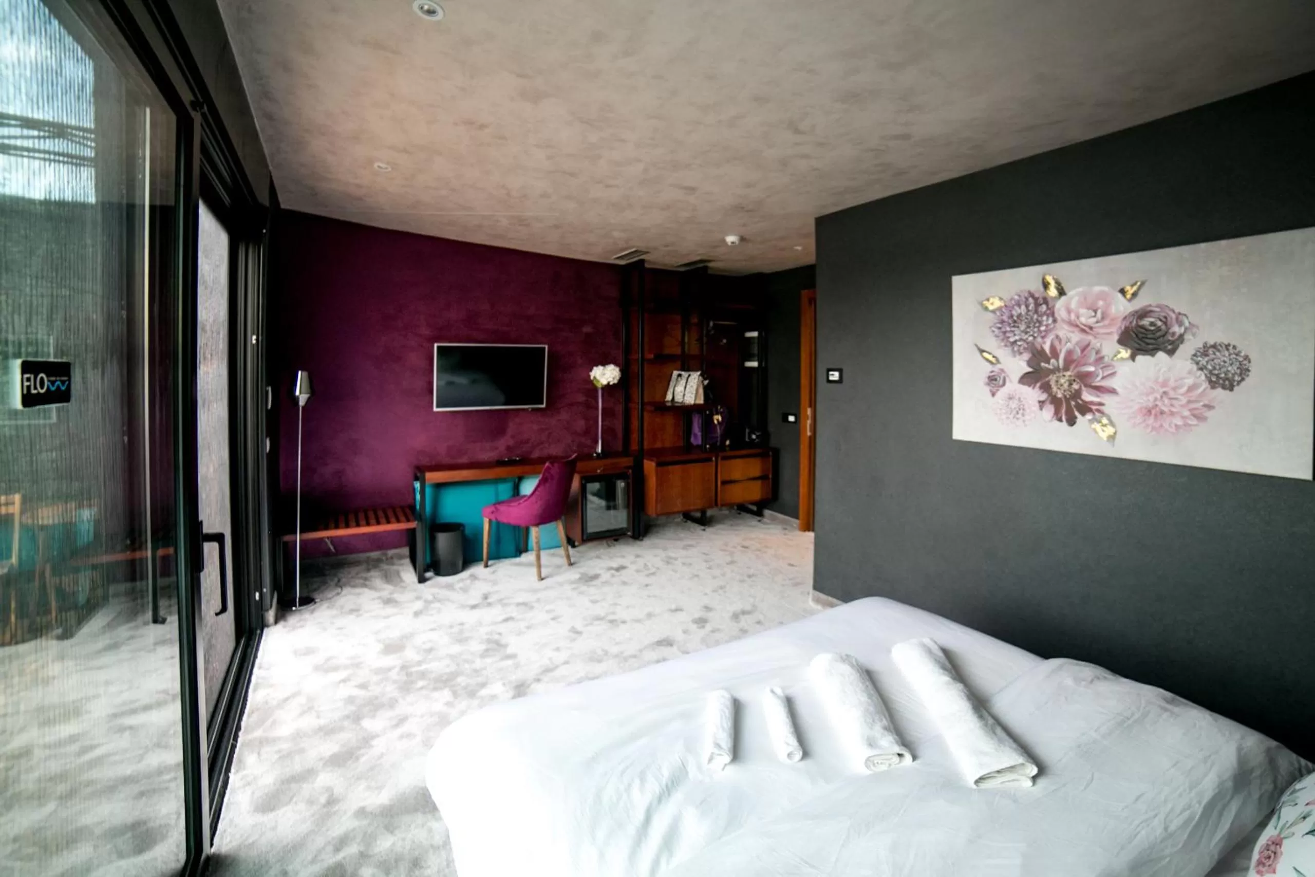 Deluxe Double Room - single occupancy in FLOW