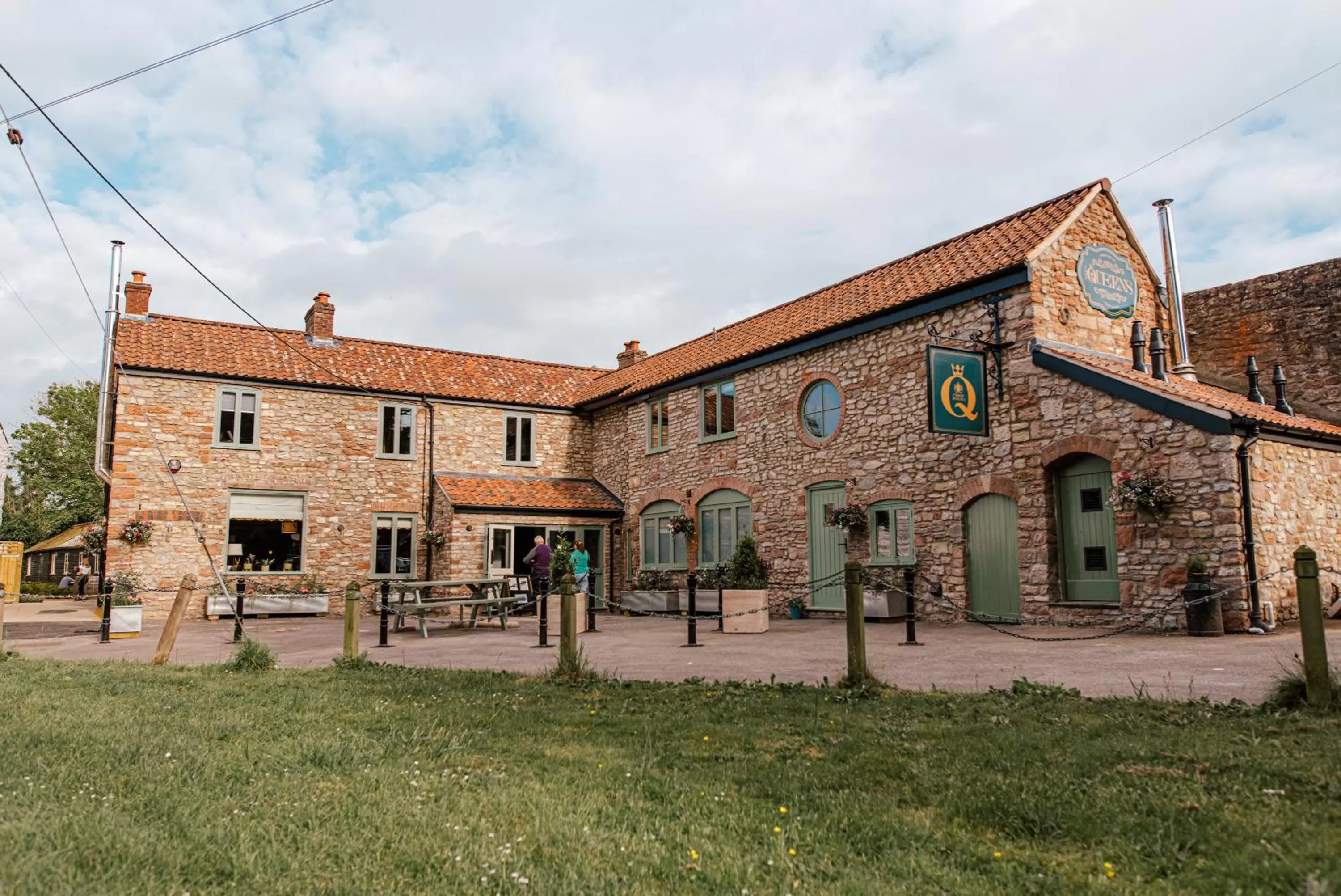 Property building in The Queens Chew Magna