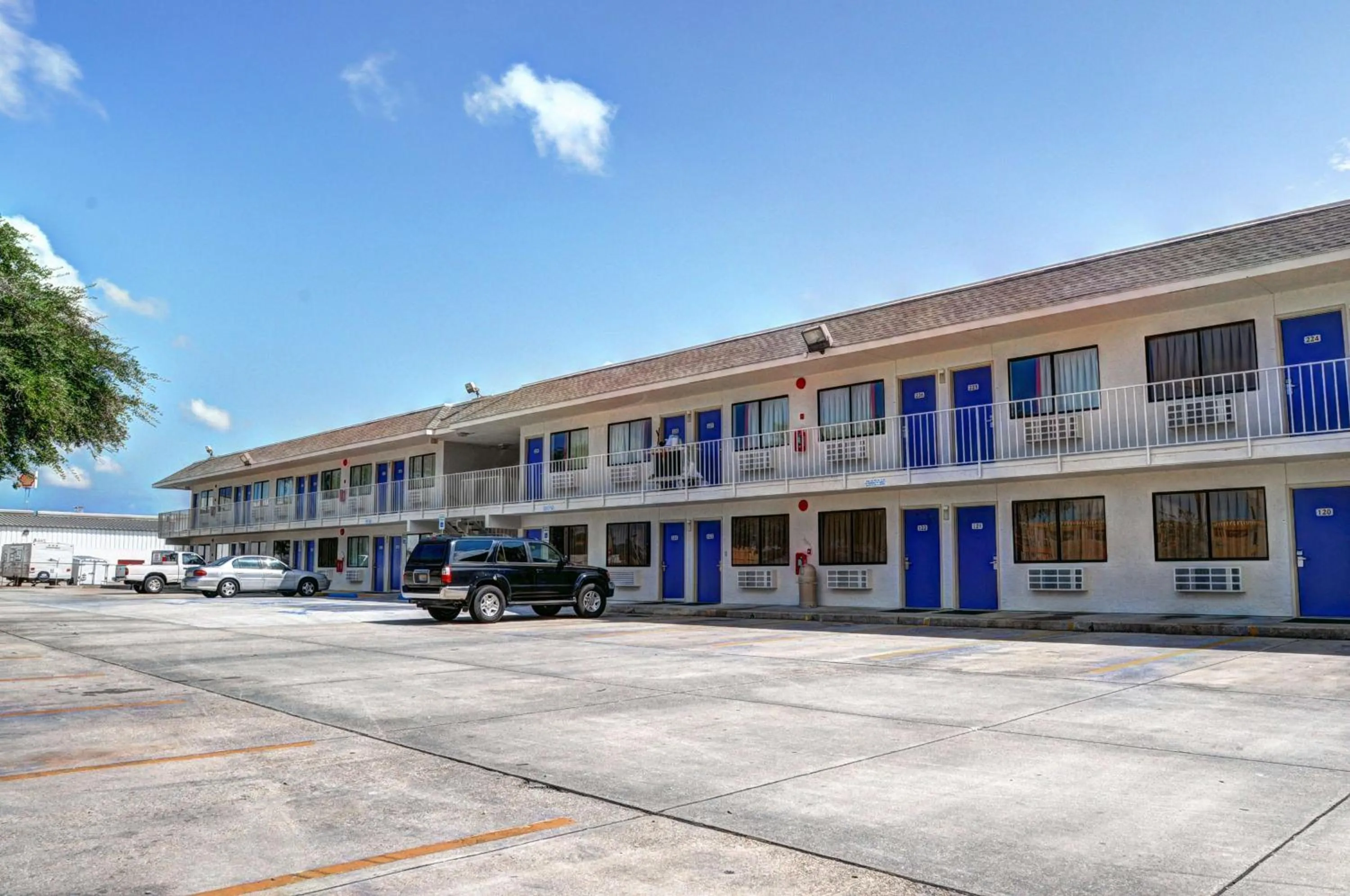 Property building in Motel 6-Slidell, LA - New Orleans