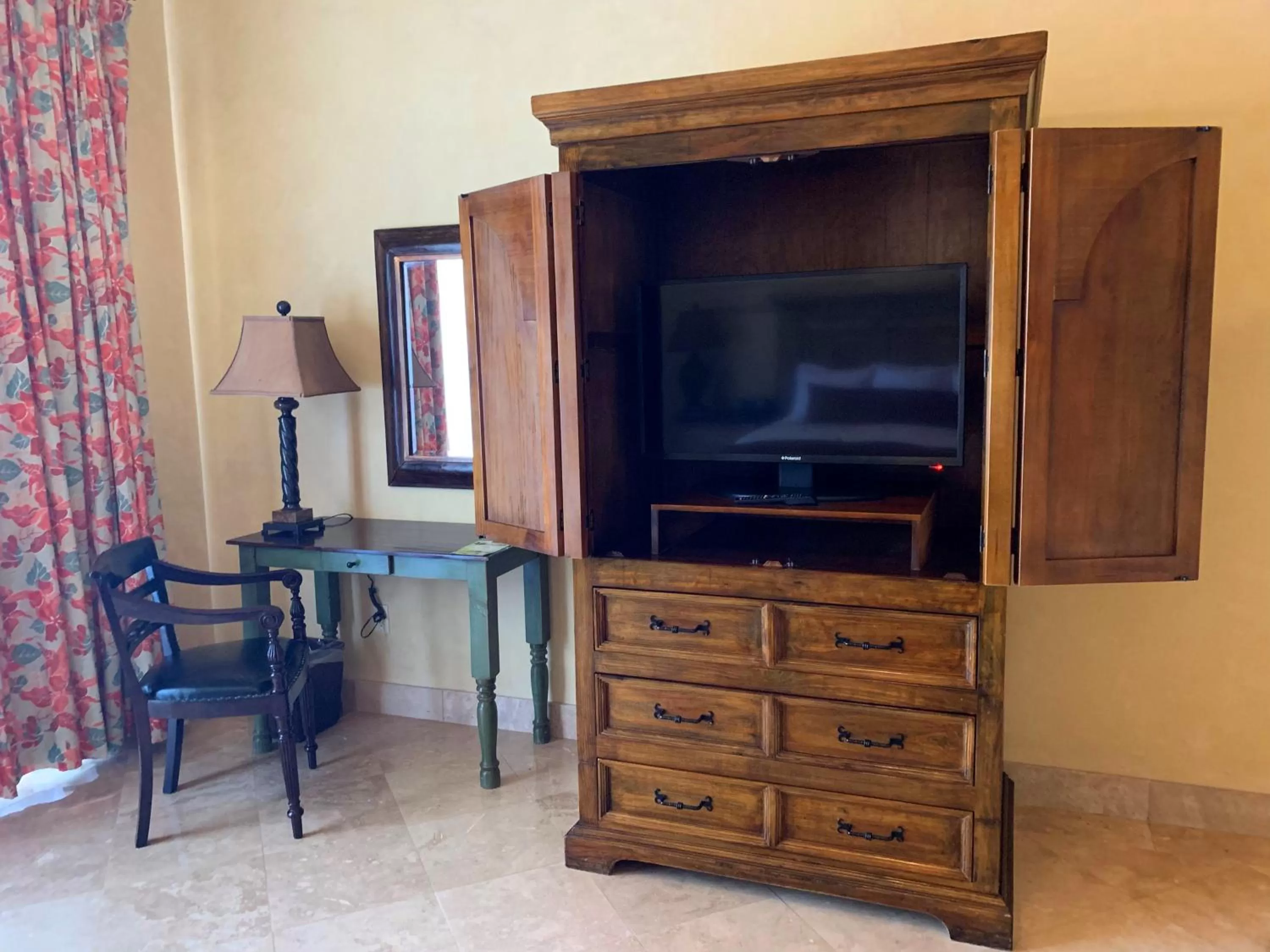 TV and multimedia in La Mision Loreto