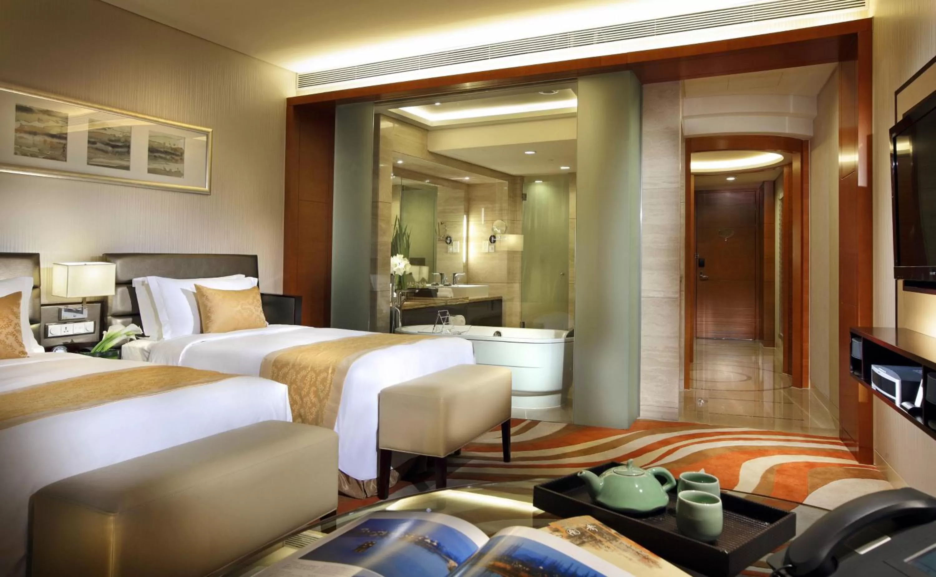 Photo of the whole room, Bed in InterContinental Hangzhou ICC by IHG