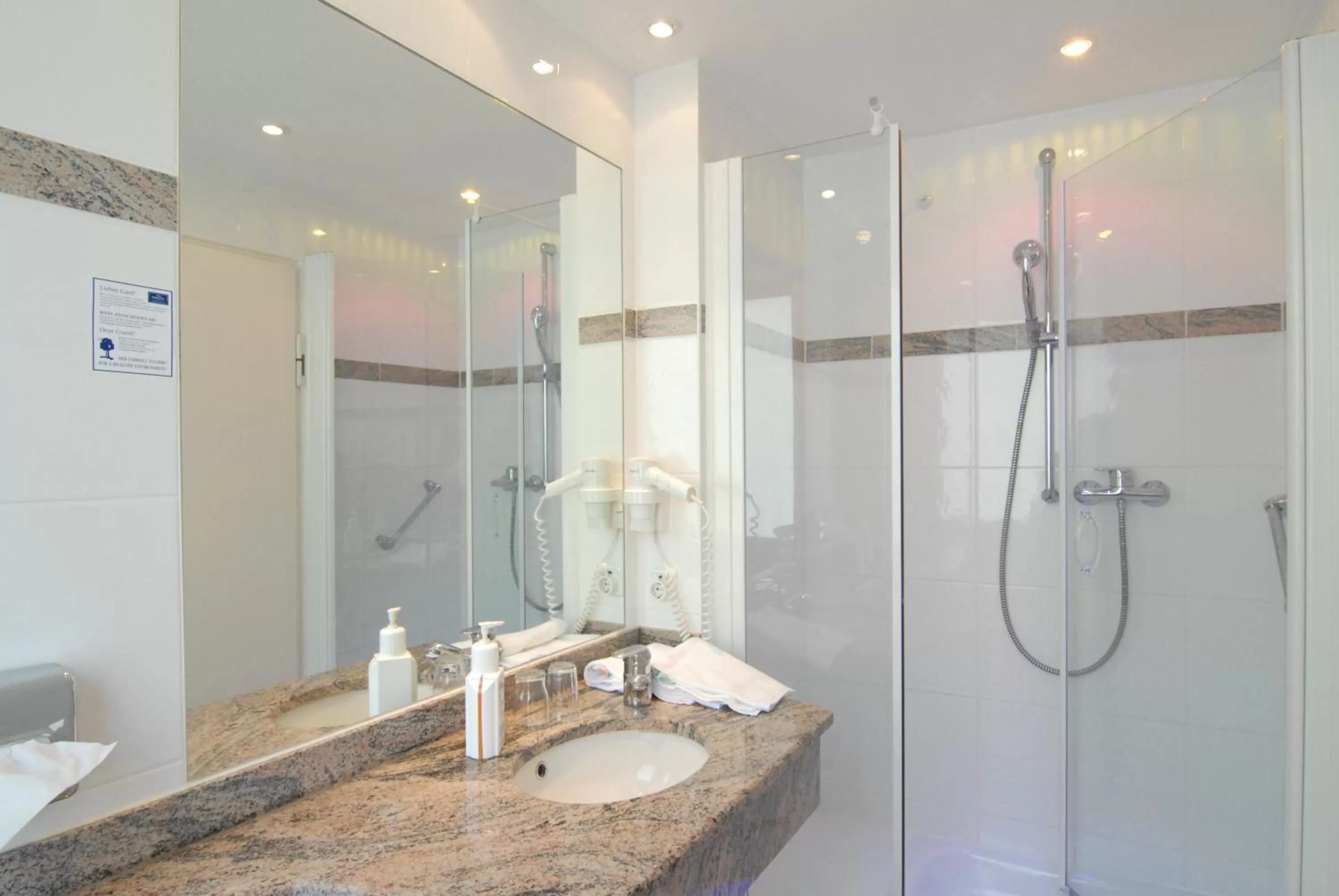 Bathroom in Hotel Amba