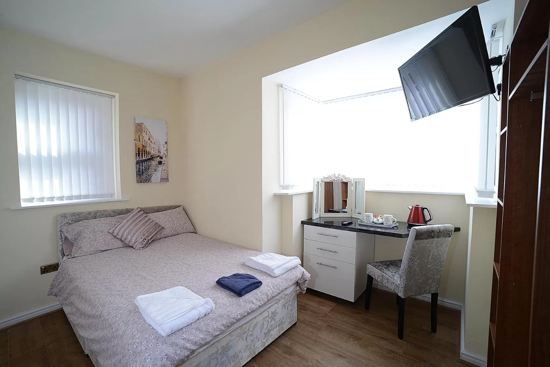 Bed in The Winter Garden Suites