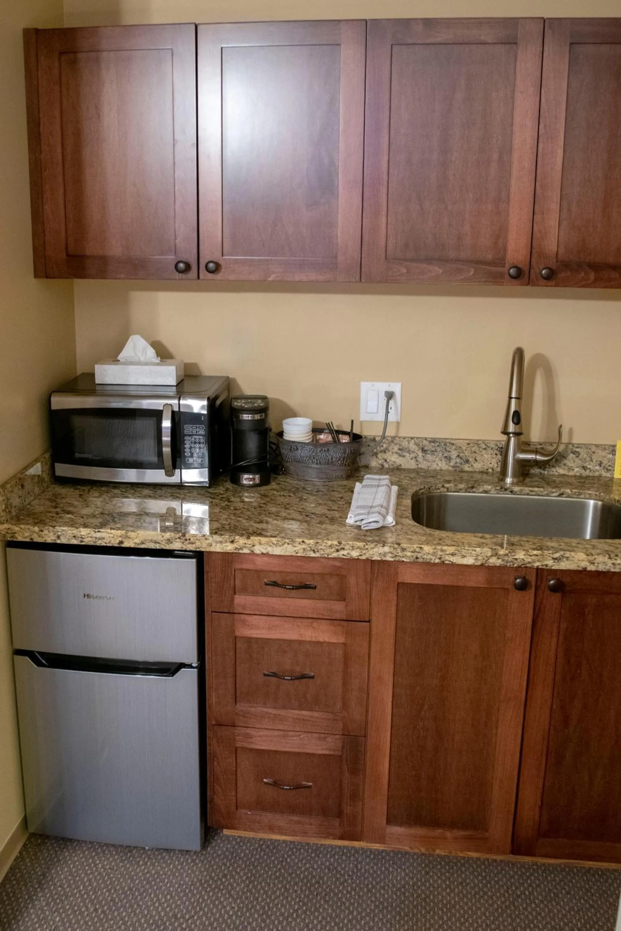 Kitchen or kitchenette in Aspen Village