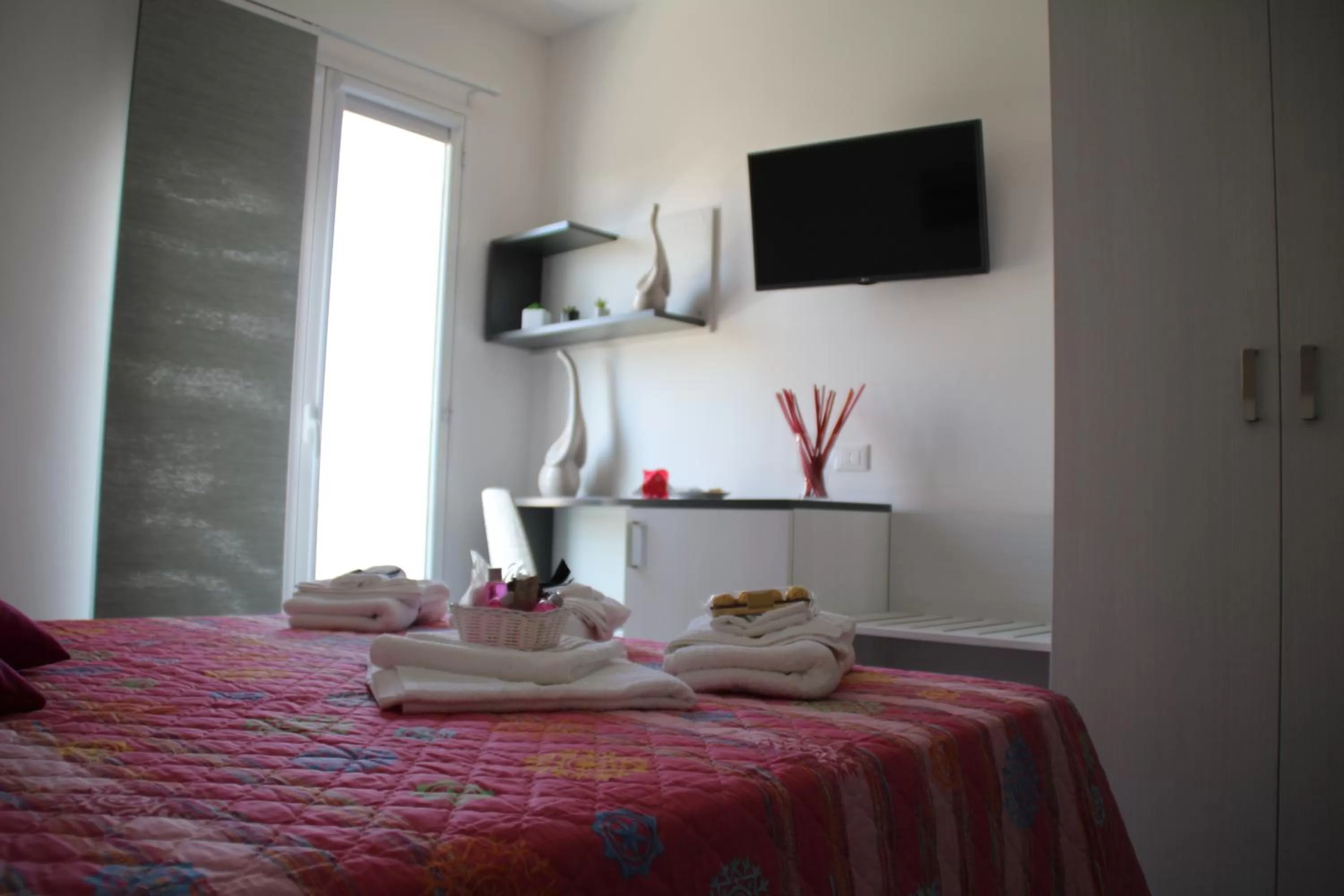 Photo of the whole room, Bed in la Terrazza B&B