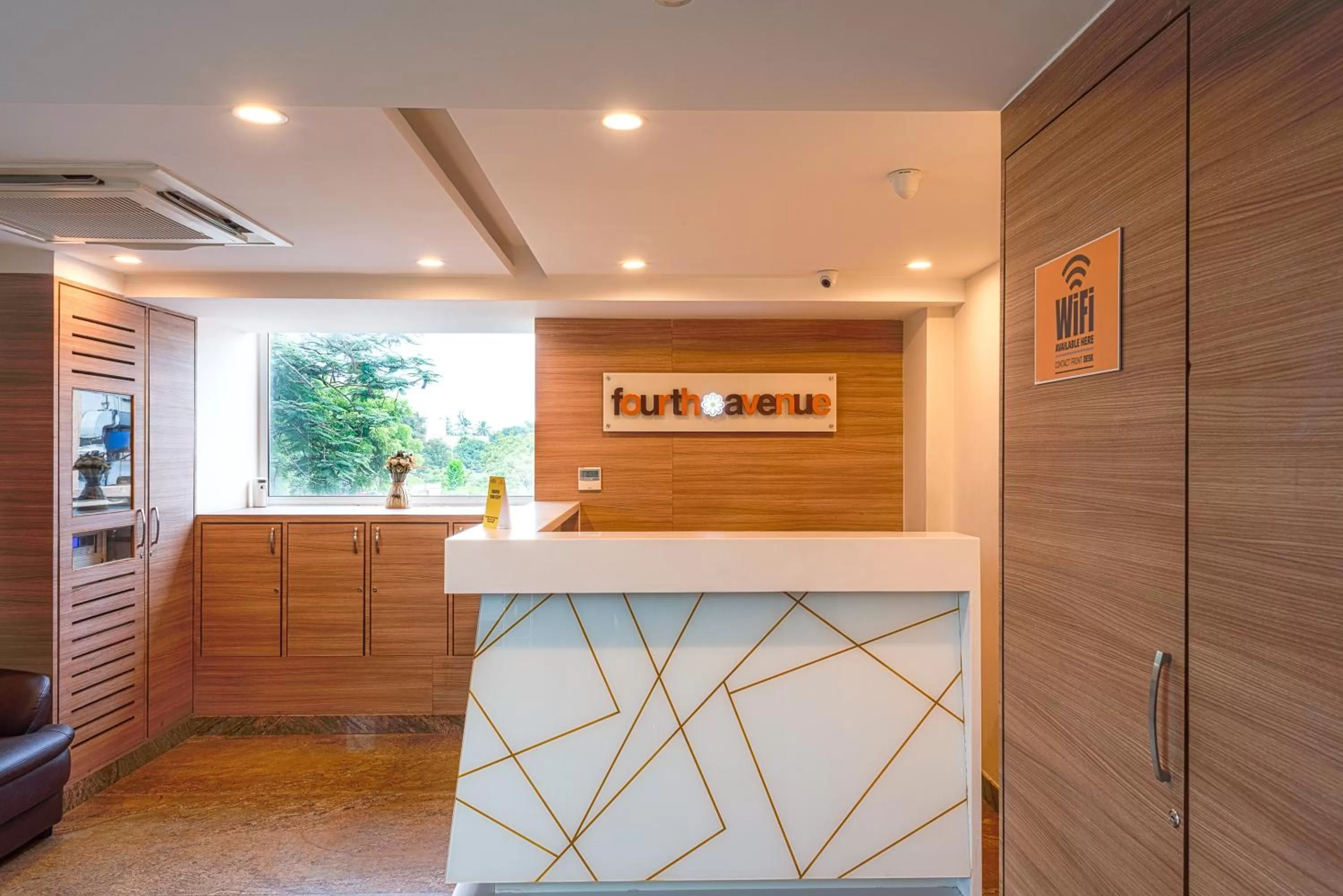 Lobby or reception in Treebo Fourth Avenue