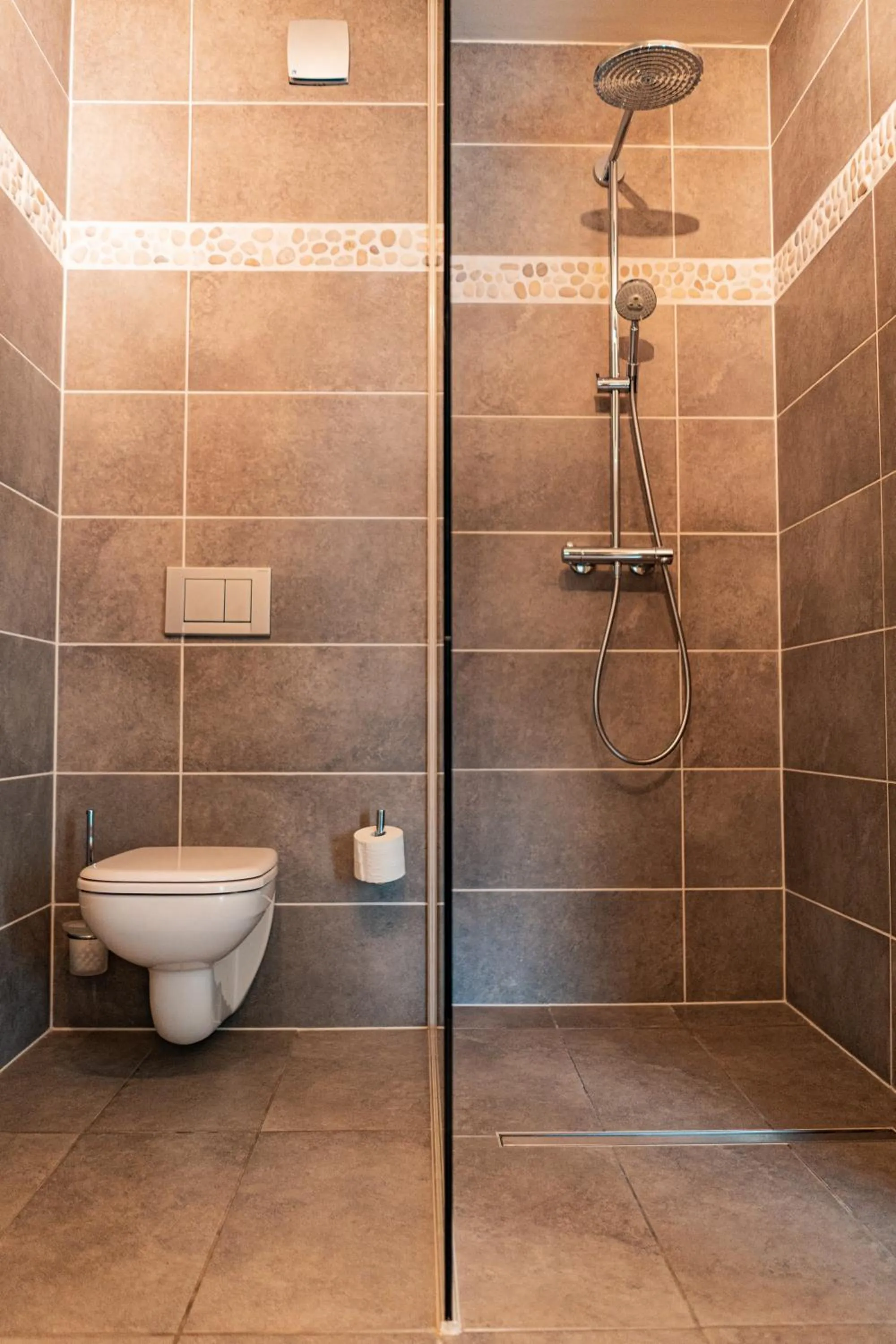 Shower, Bathroom in B&B Abalona