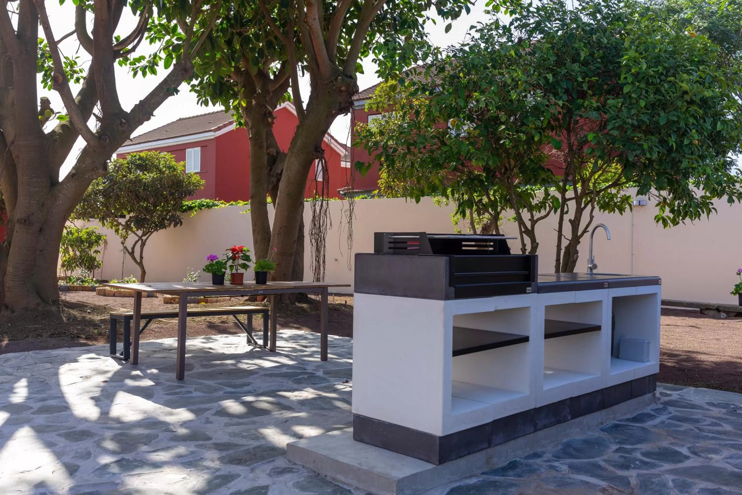 BBQ facilities in Albor Suites