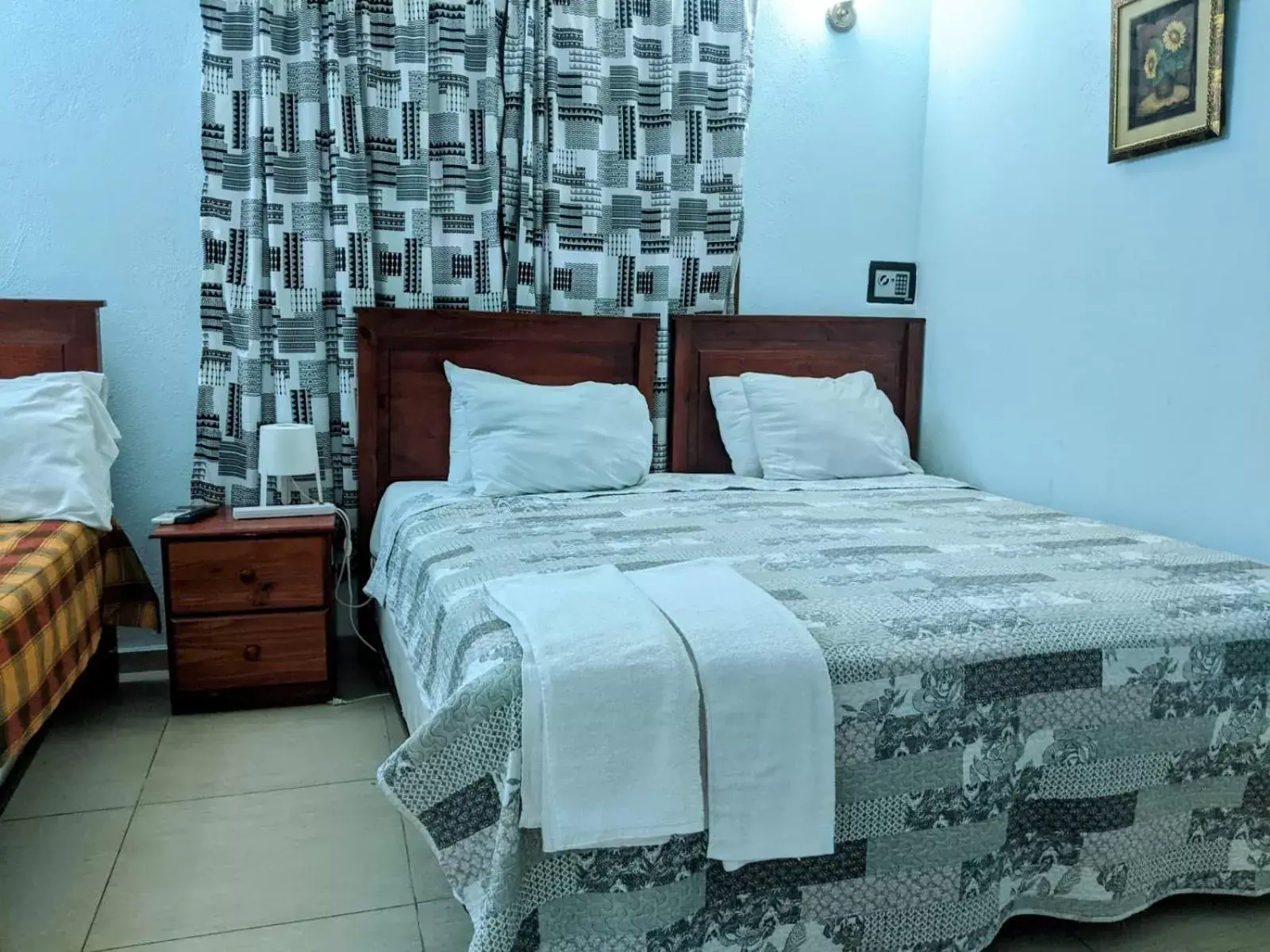 Deluxe Double Room - single occupancy in Hotel Aluge Deluxe Double Room - single occupancy in Hotel Aluge