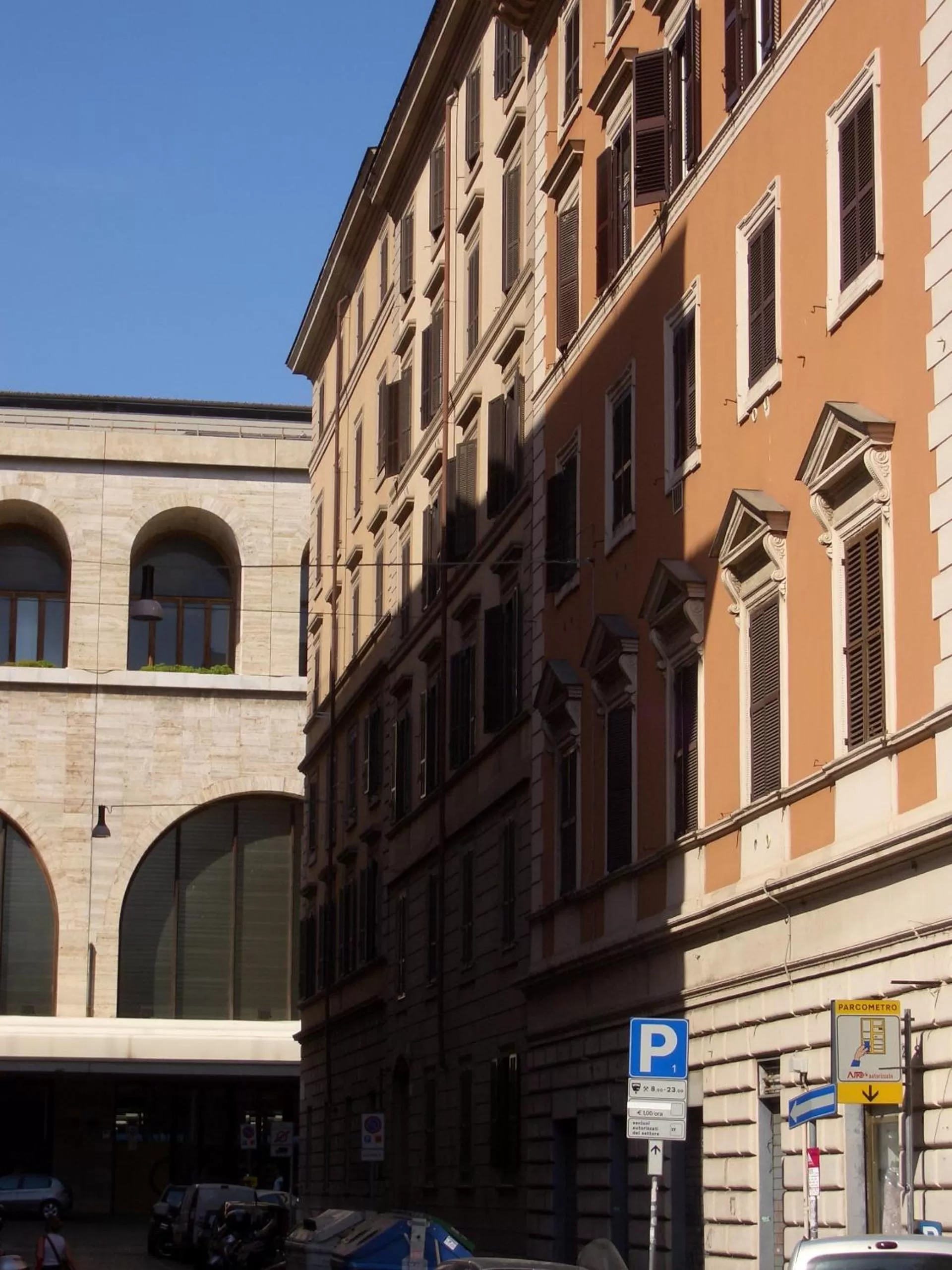 Facade/entrance in Guest House Rome by GHOR