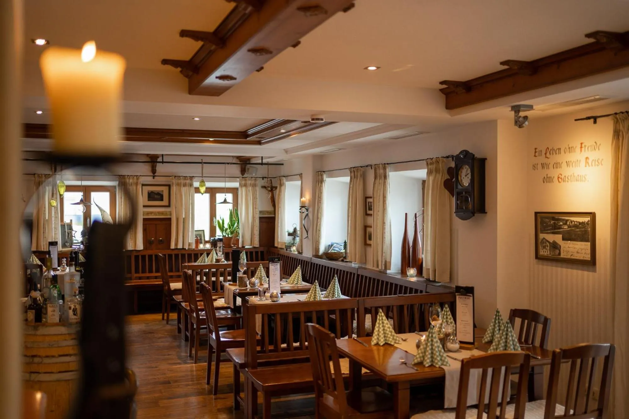 Restaurant/places to eat in Landhotel Postwirt