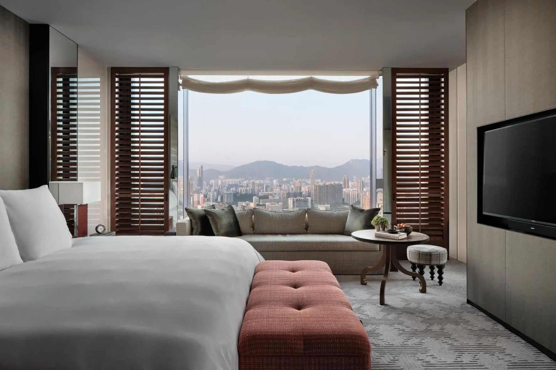 Bed in Rosewood Hong Kong