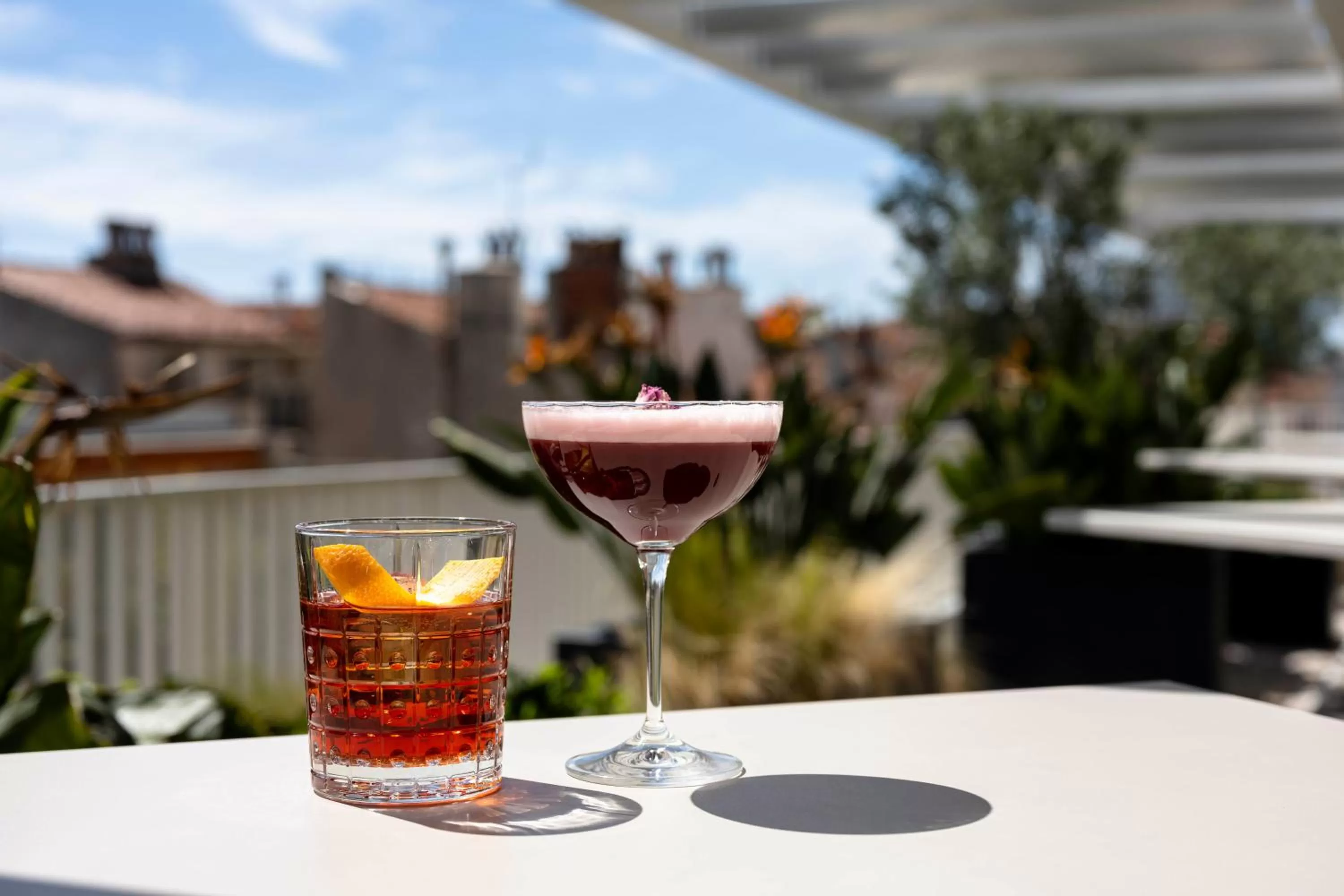 Restaurant/places to eat in OKKO Hotels Toulon Centre