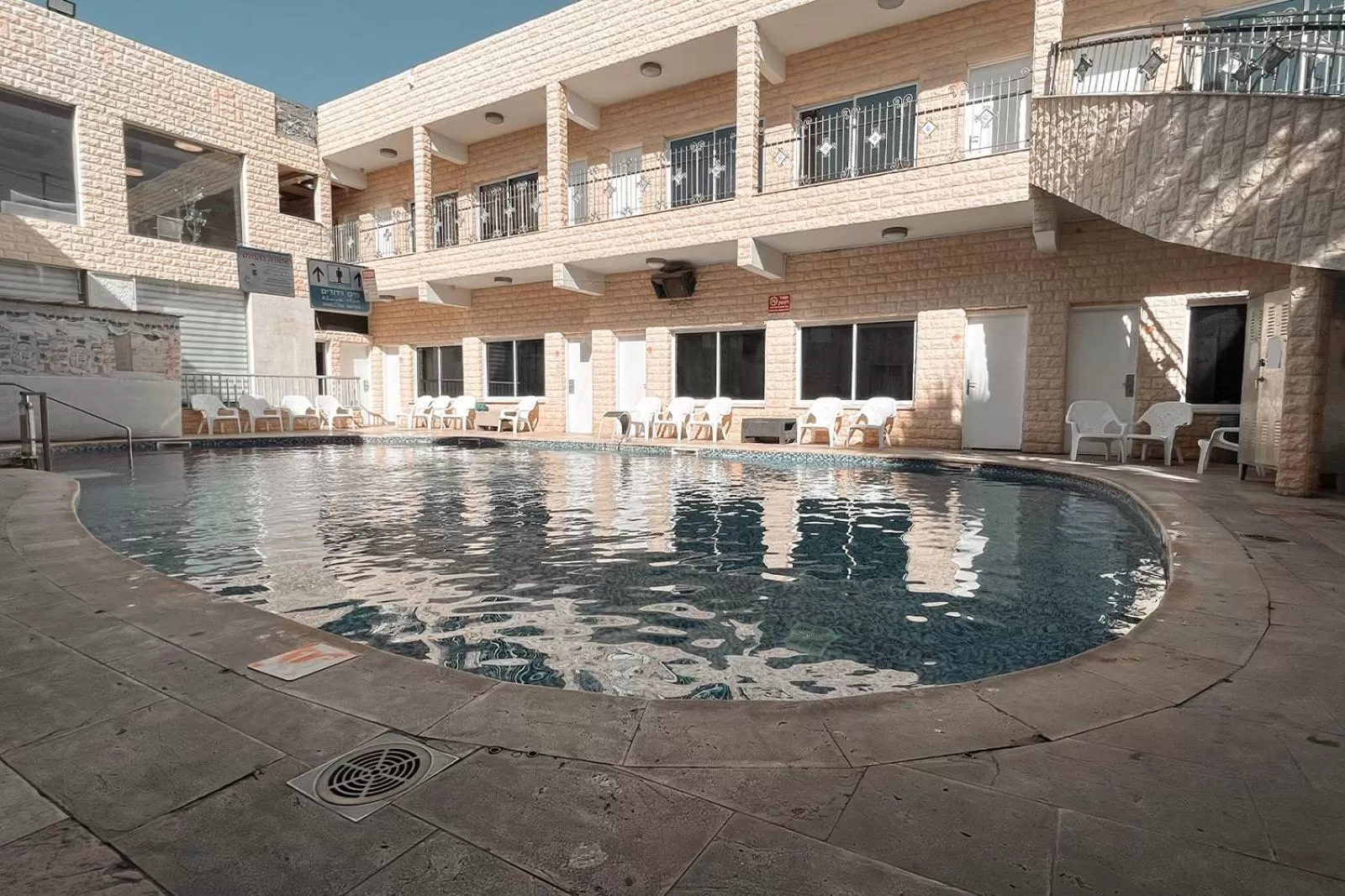 Swimming pool in Red Sea Hotel