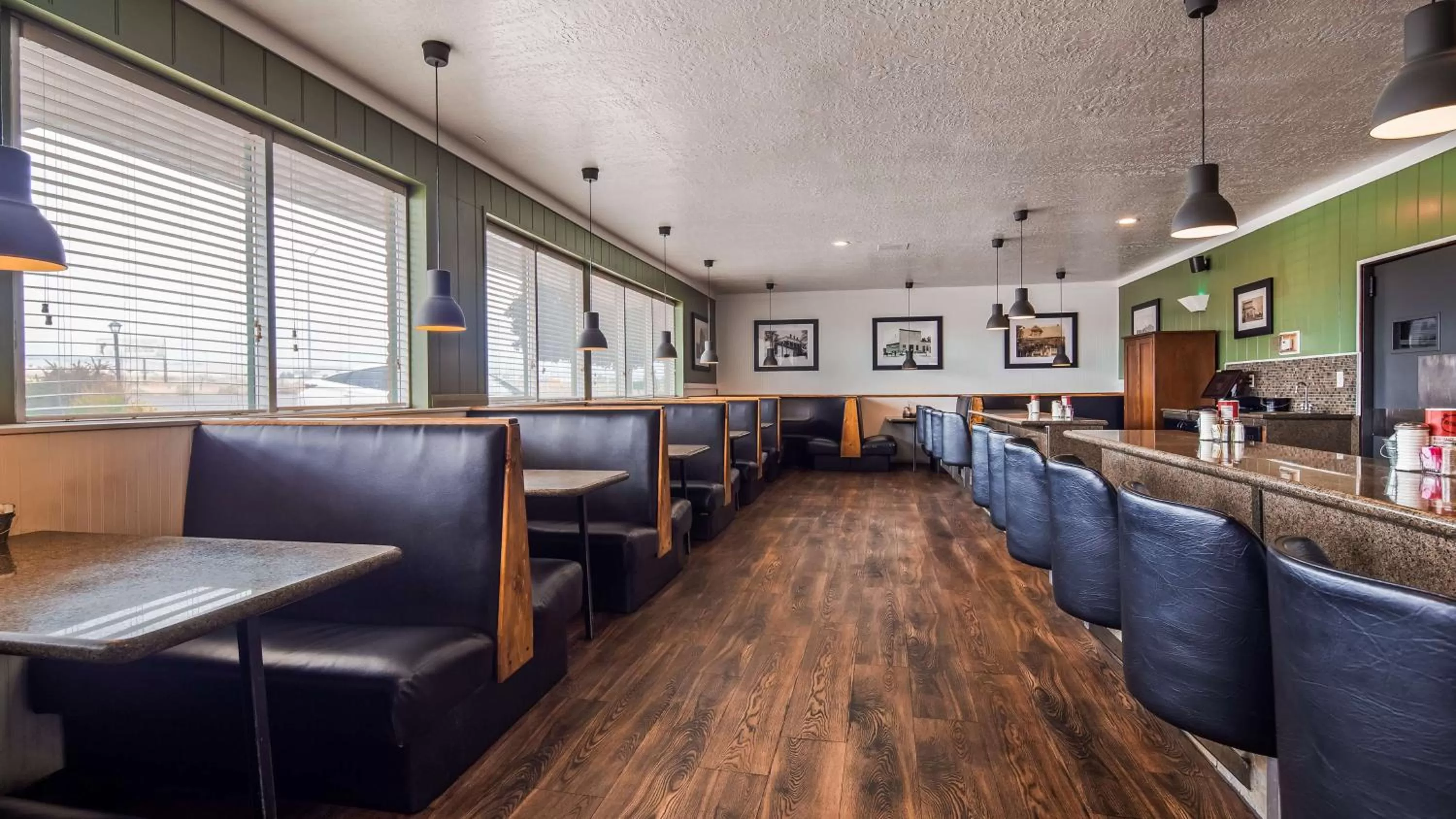 Breakfast in Best Western Paradise Inn & Resort