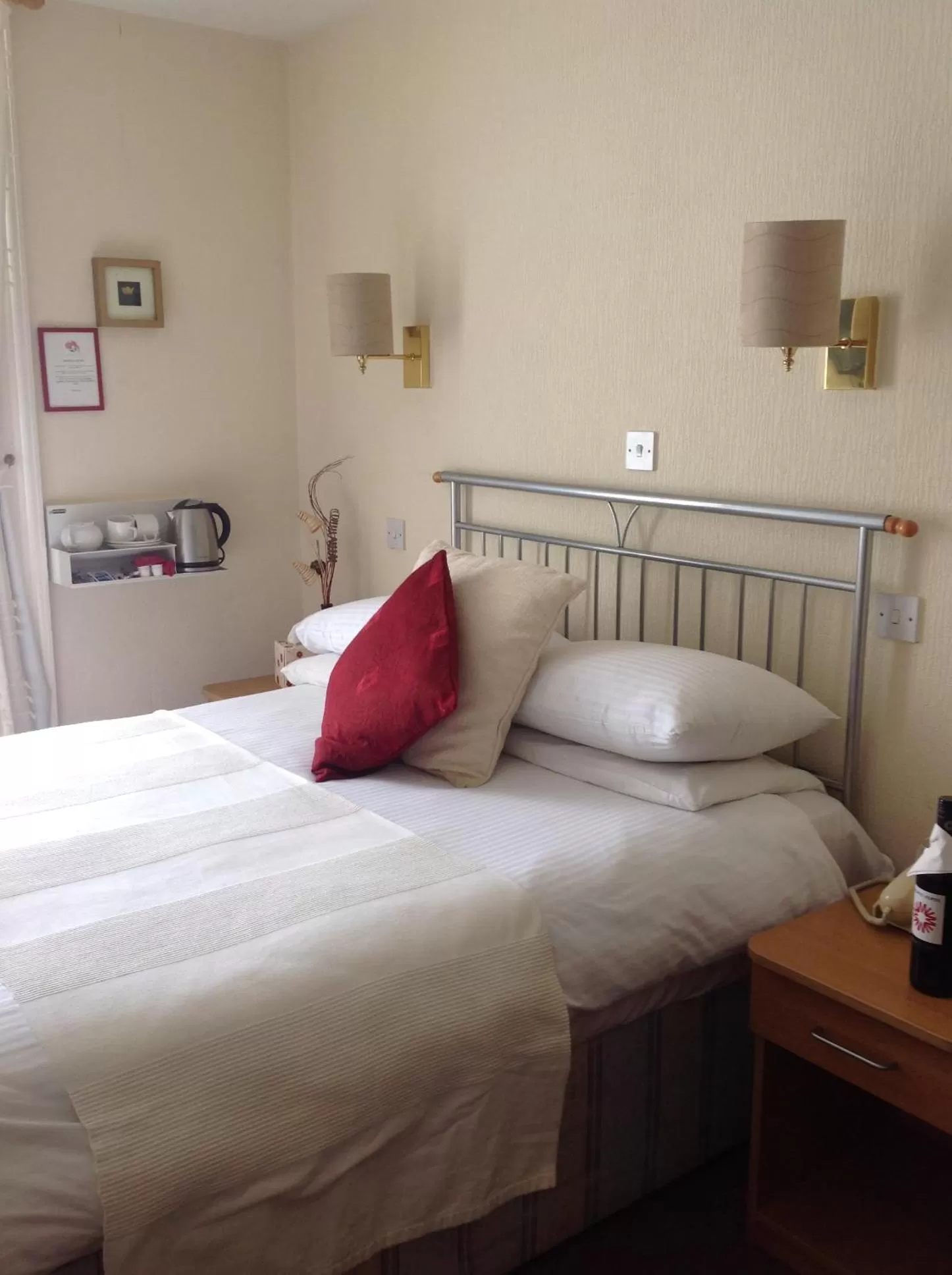 Bedroom, Bed in The George Hotel