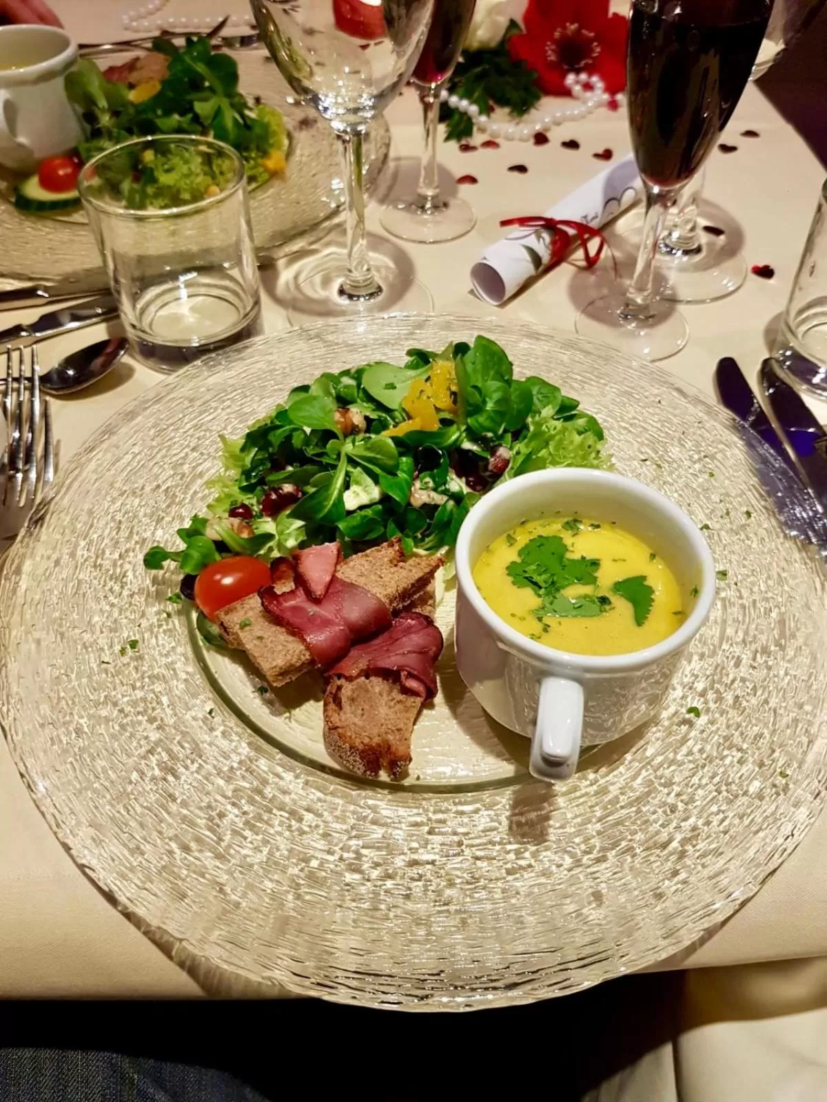 Food in Boutique Hotel Goldene Henne