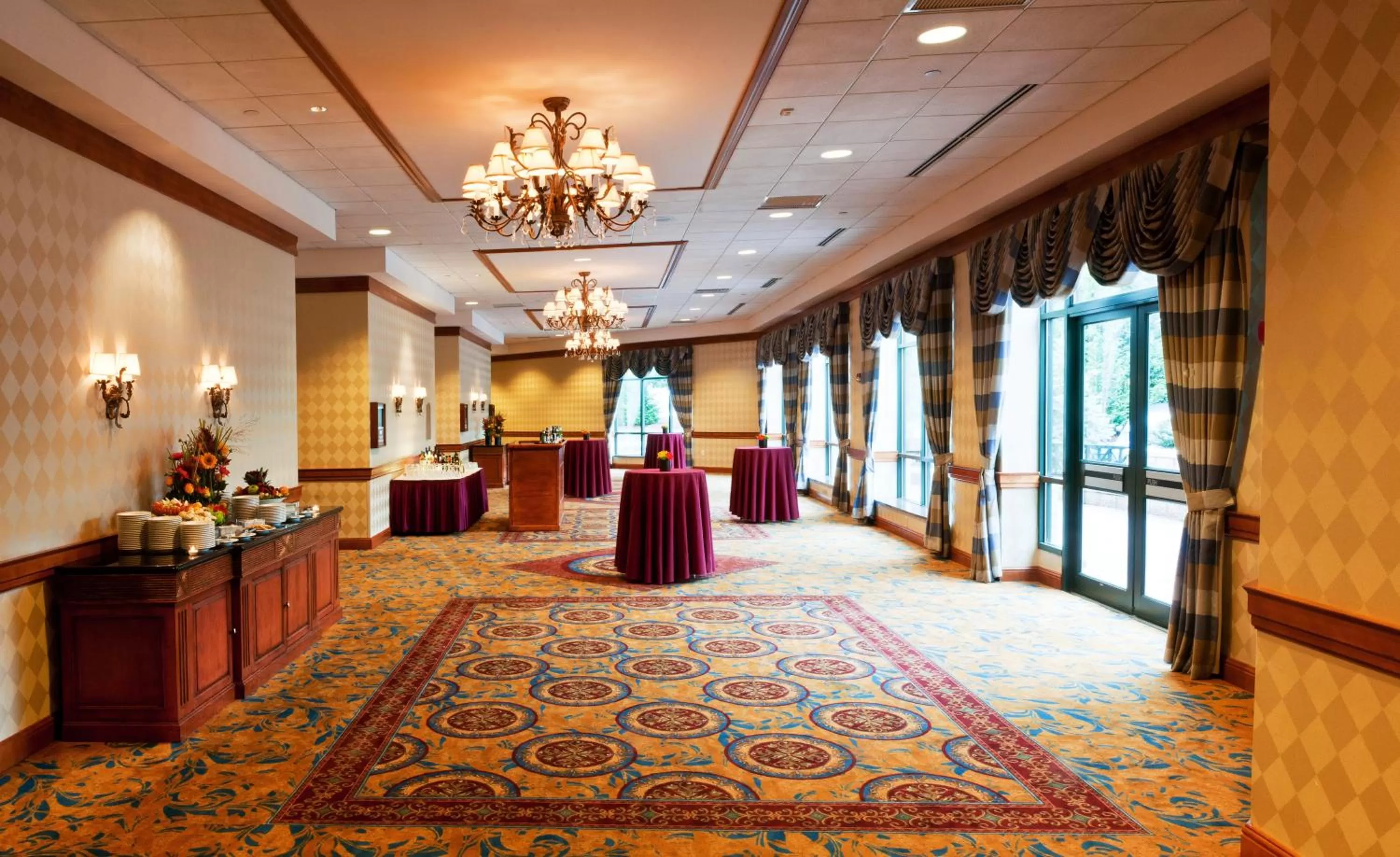 Meeting/conference room in Crowne Plaza Hotel Philadelphia - King of Prussia by IHG