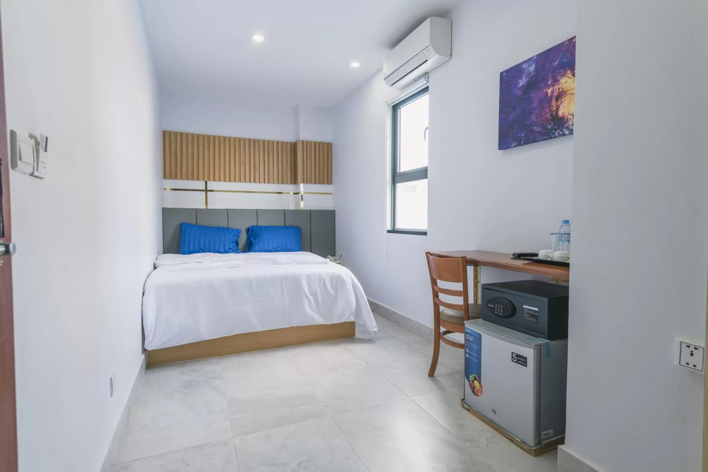 Bedroom, Bed in Residence 110 (Hotel and Apartments)