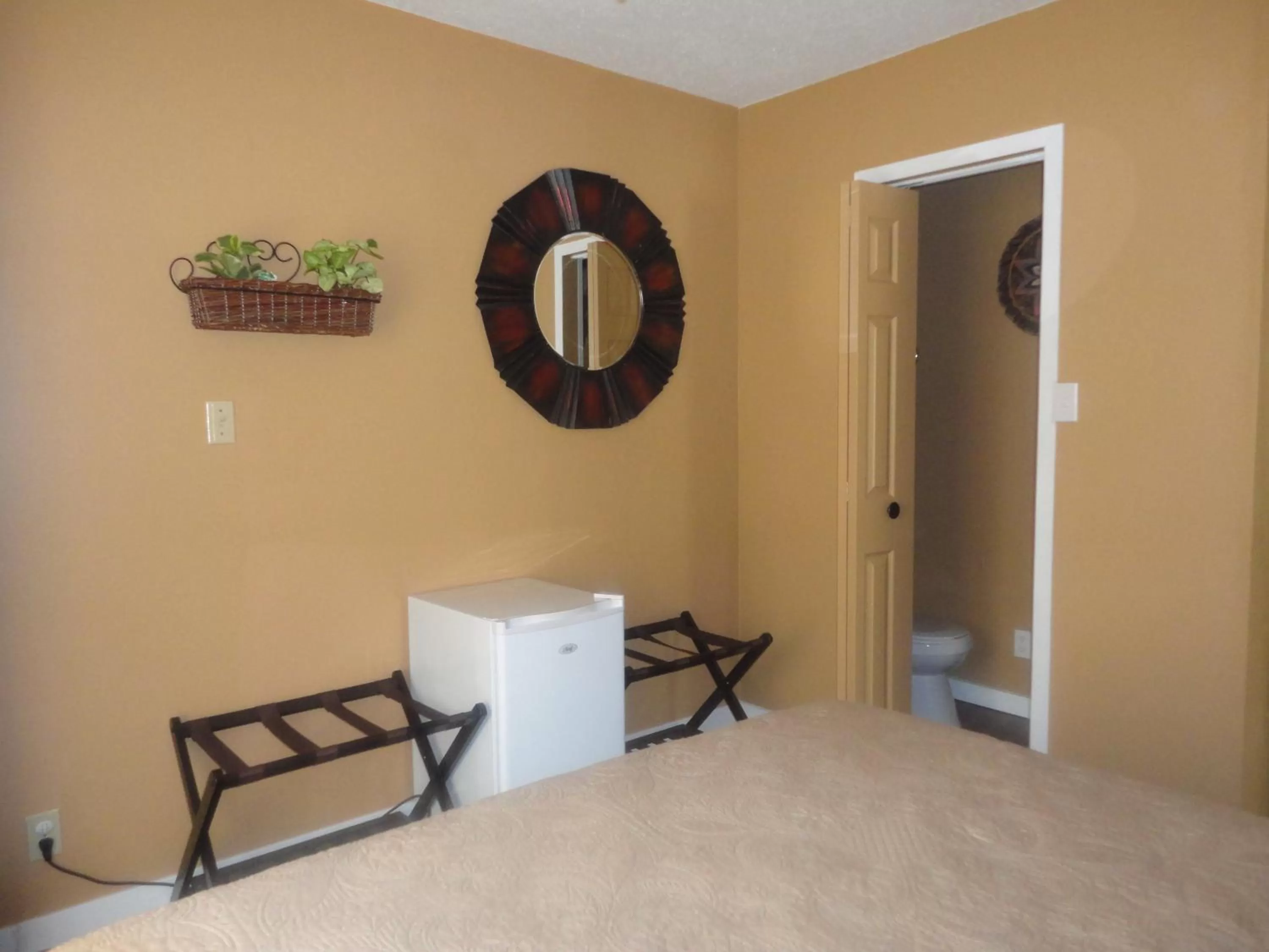 Bed in Vintage Merlot Bed and Breakfast