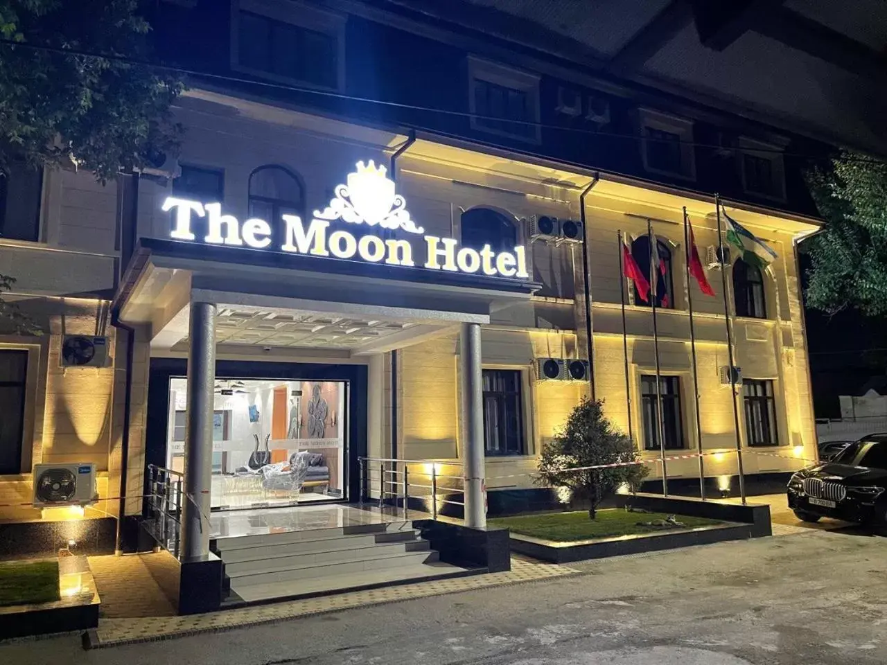 The Moon Hotel The Moon Hotel