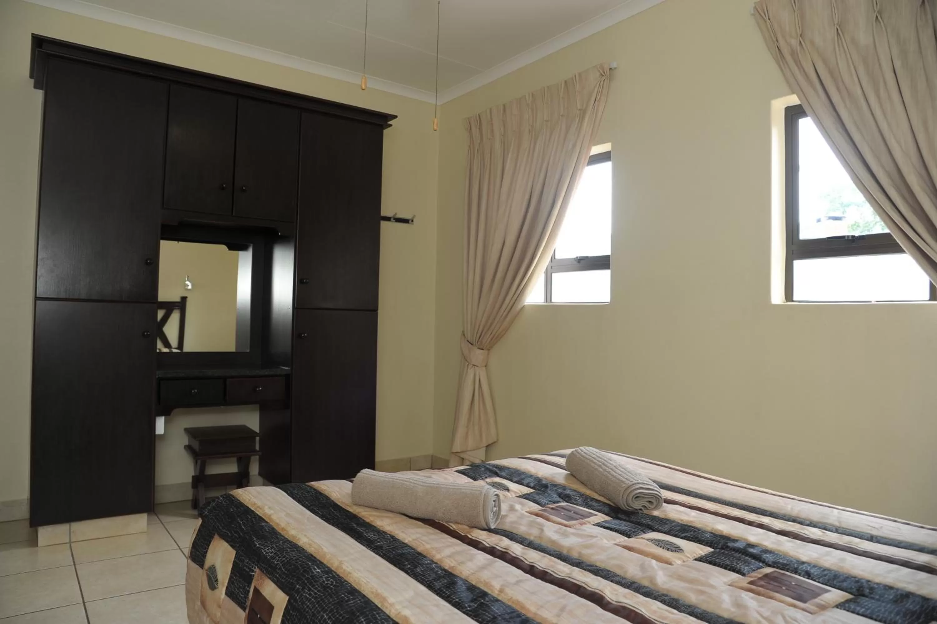 Bedroom, Bed in ATKV Buffelspoort