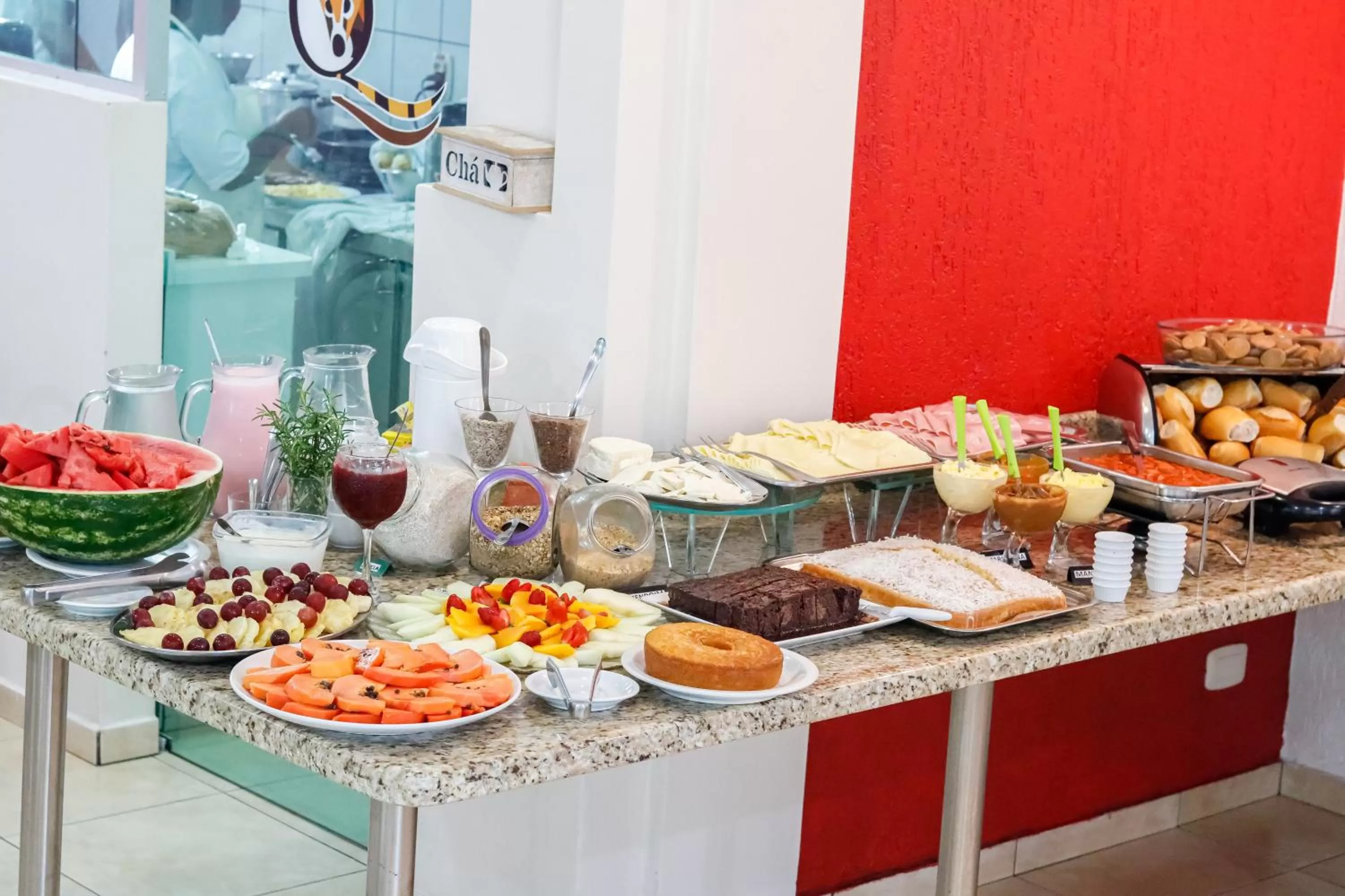 Food and drinks in Hotel Villa Quati