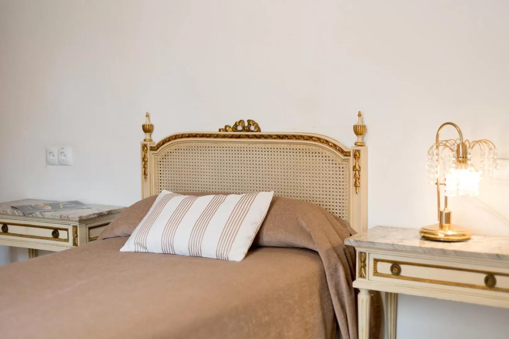 Bedroom, Bed in Hotel Marítimo Urban