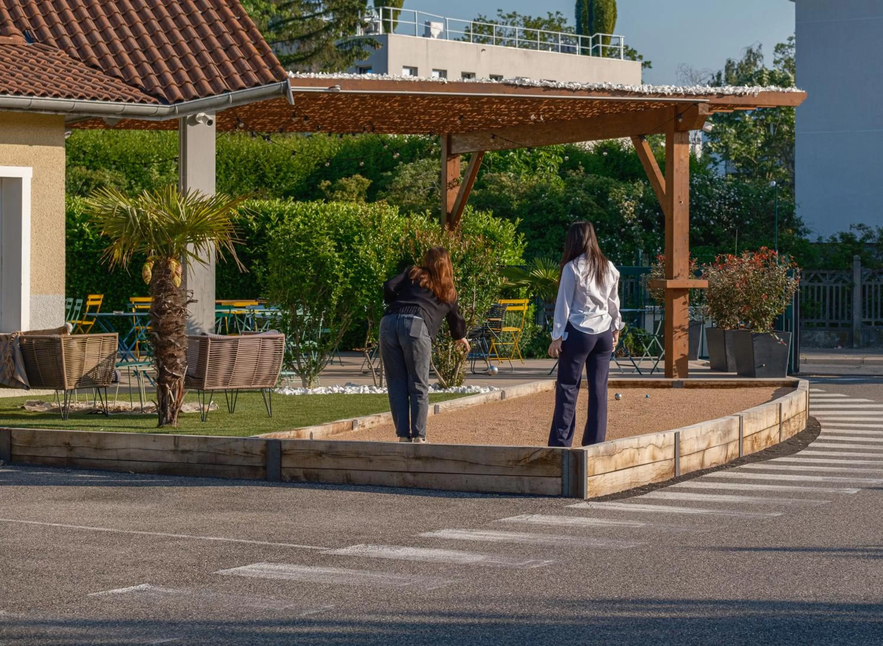 Area and facilities in Kyriad Lyon Est - Bron Eurexpo Le Cottage